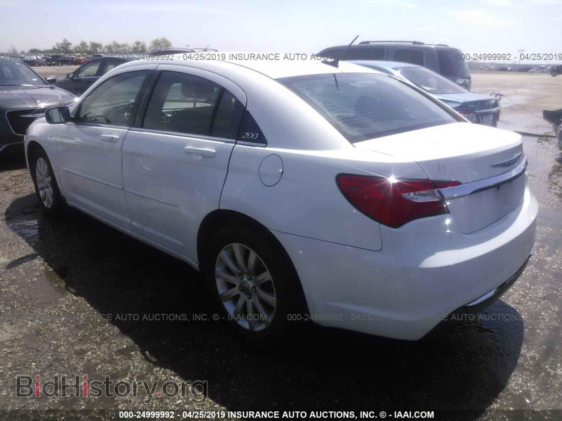 2012 CHRYSLER 200 - VIN: 1C3CCBBB2CN201067 - Фото 3