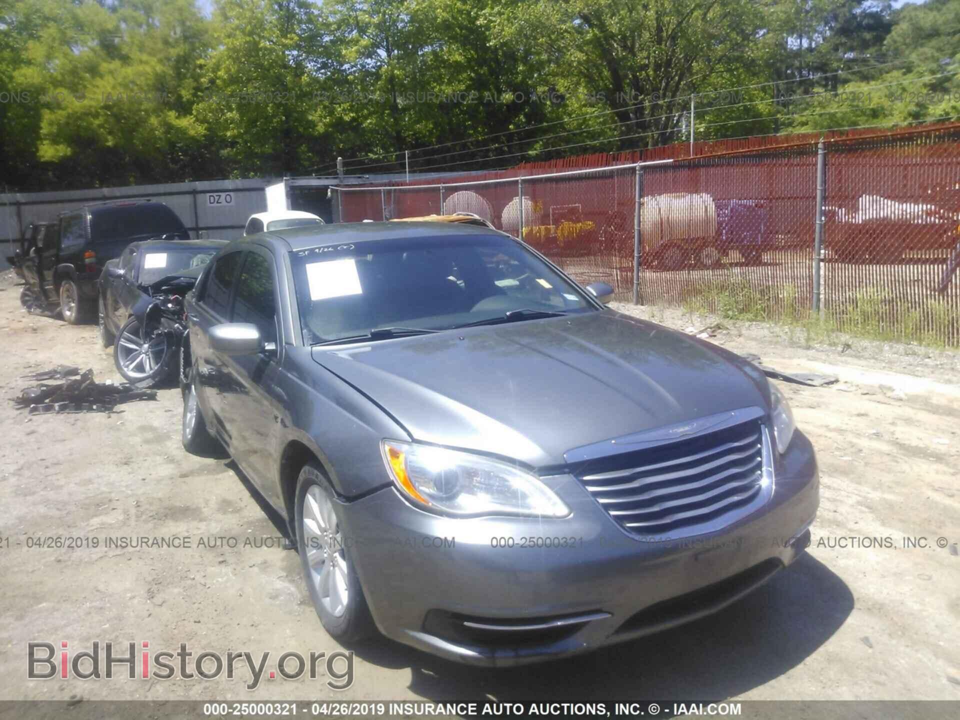 Фотография 1C3CCBAB0CN138620 - CHRYSLER 200 2012