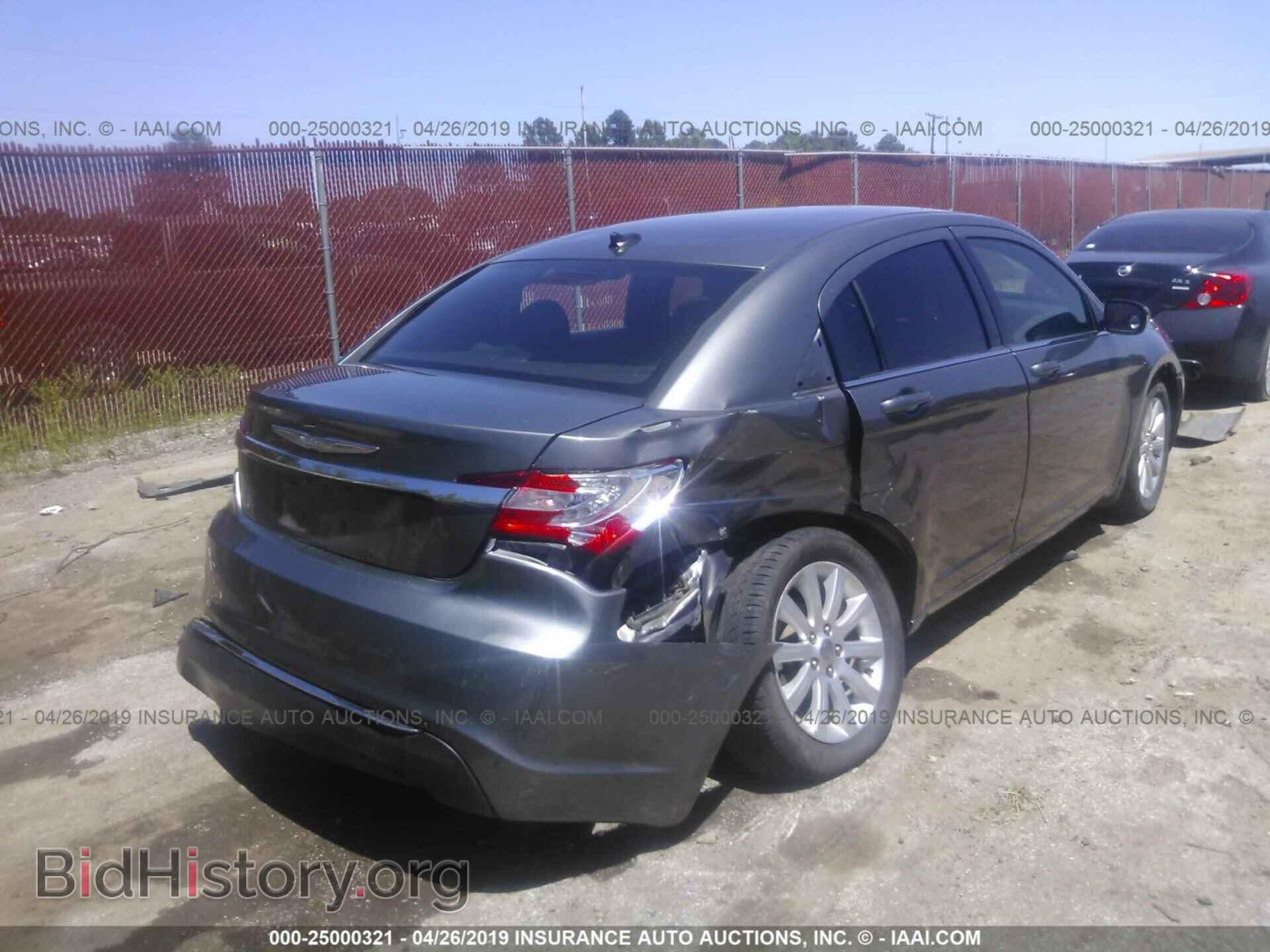 2012 CHRYSLER 200 - VIN: 1C3CCBAB0CN138620 - Фото 4