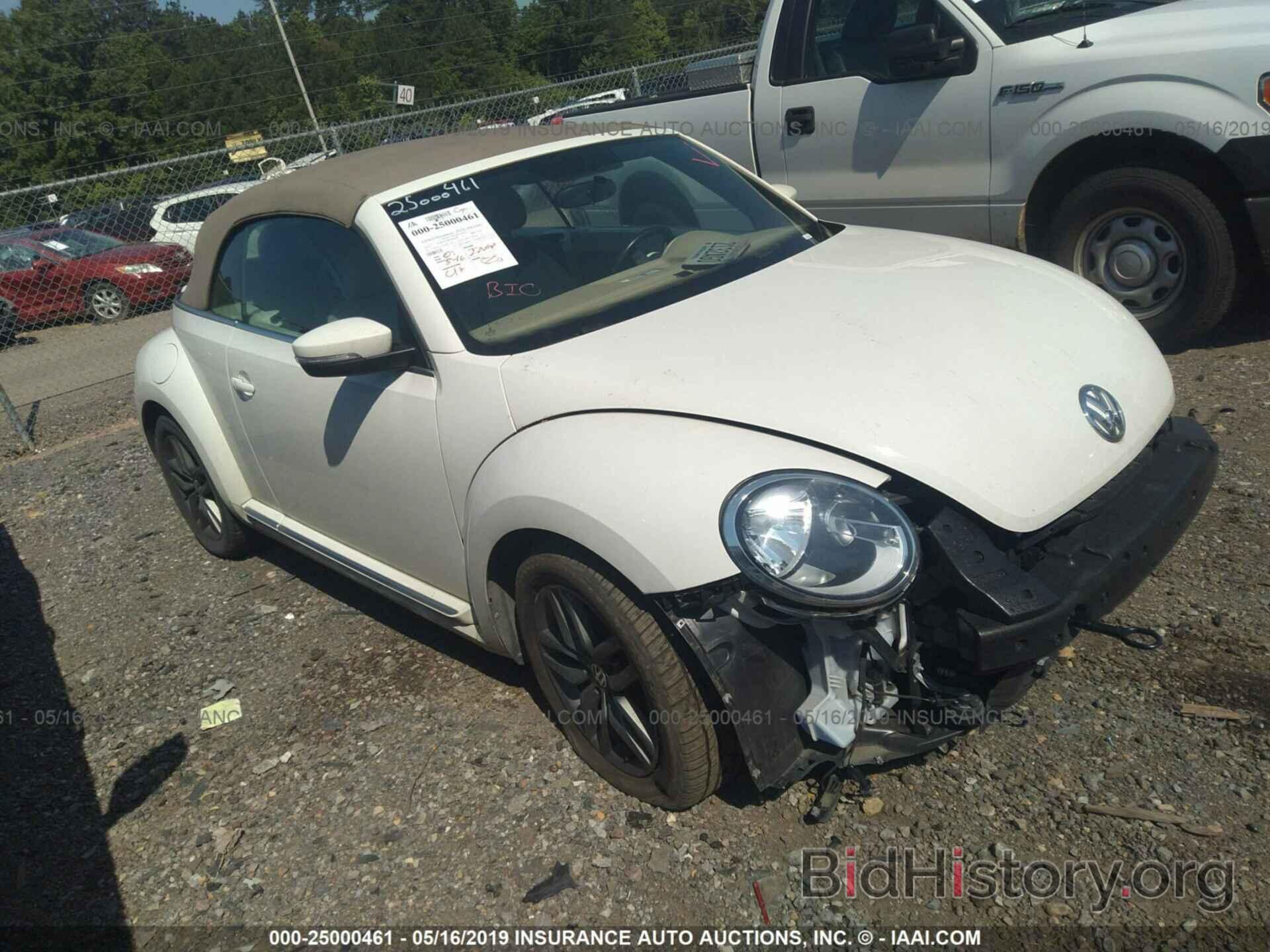 Photo 3VW5P7ATXDM817219 - VOLKSWAGEN BEETLE 2013