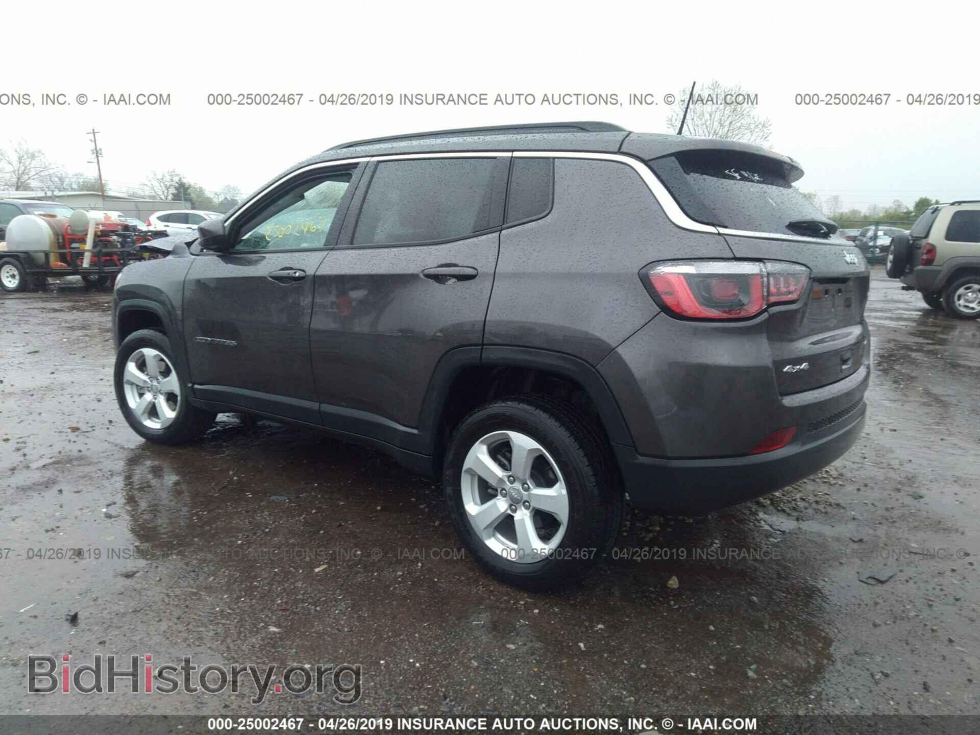 2019 JEEP COMPASS - VIN: 3C4NJDBB2KT593701 - Фото 3