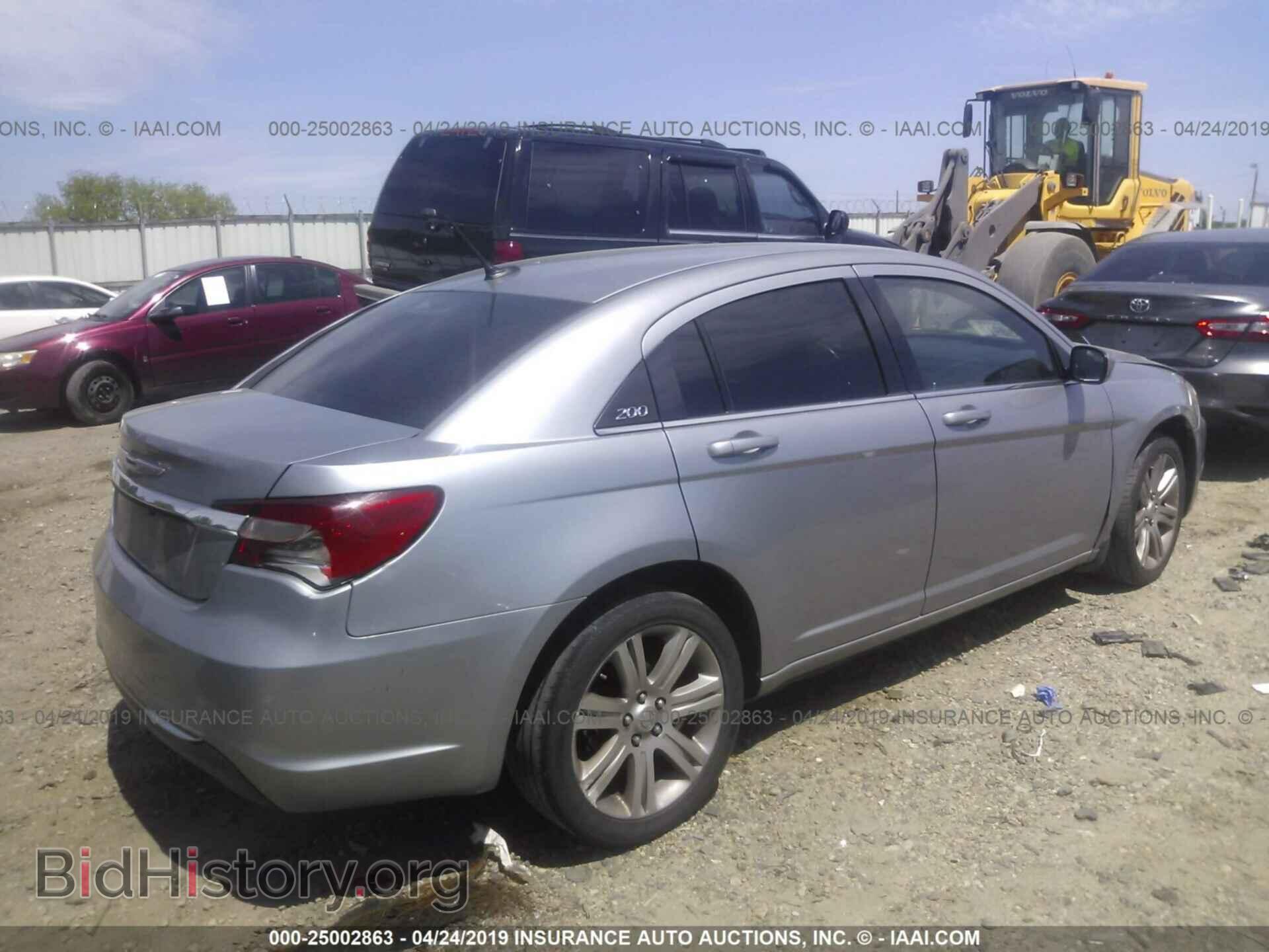2013 CHRYSLER 200 - VIN: 1C3CCBAB4DN705333 - Photo 4