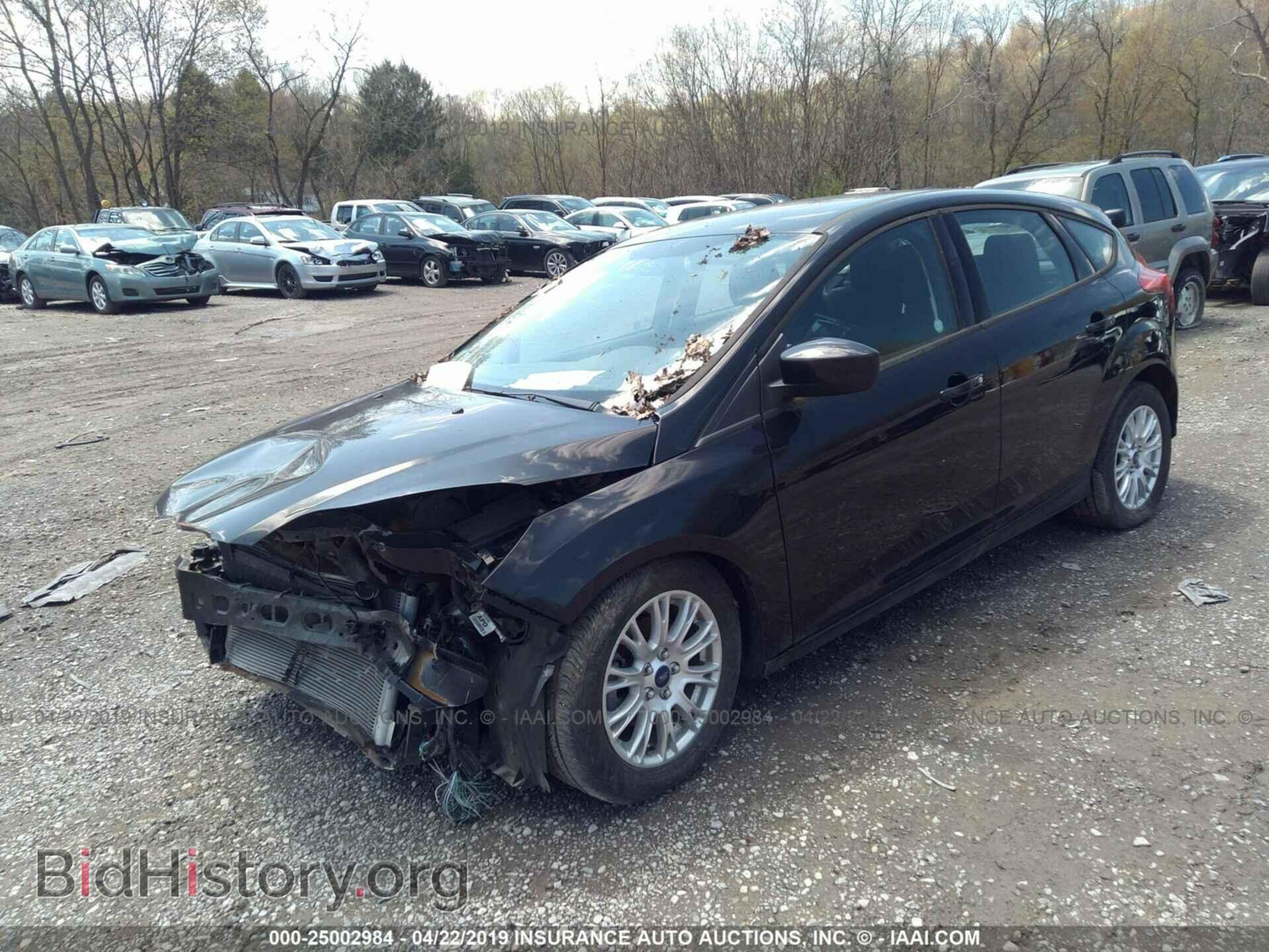 2012 Ford Focus - VIN: 1FAHP3K2XCL394629 - Photo 2