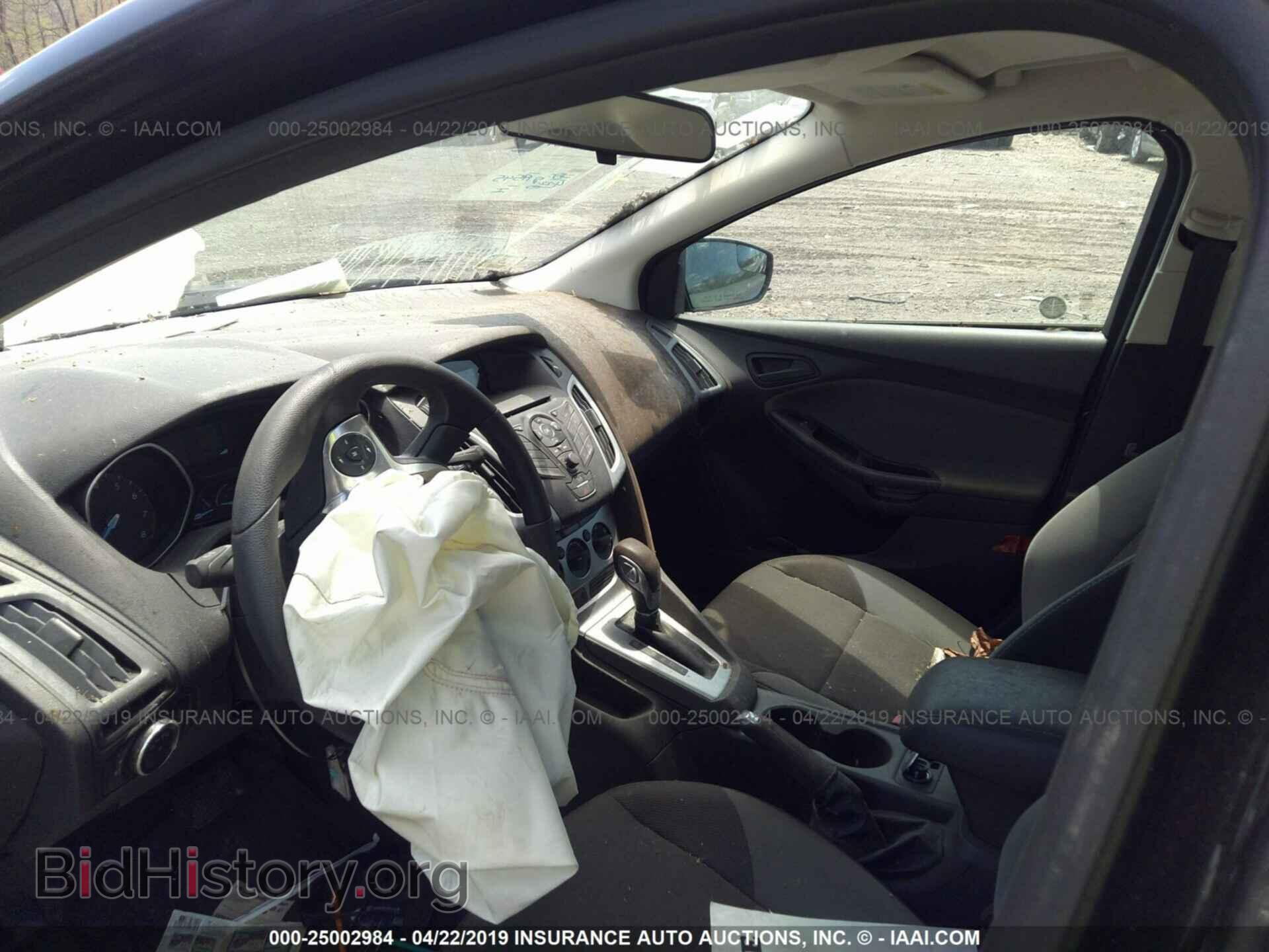 2012 Ford Focus - VIN: 1FAHP3K2XCL394629 - Photo 5