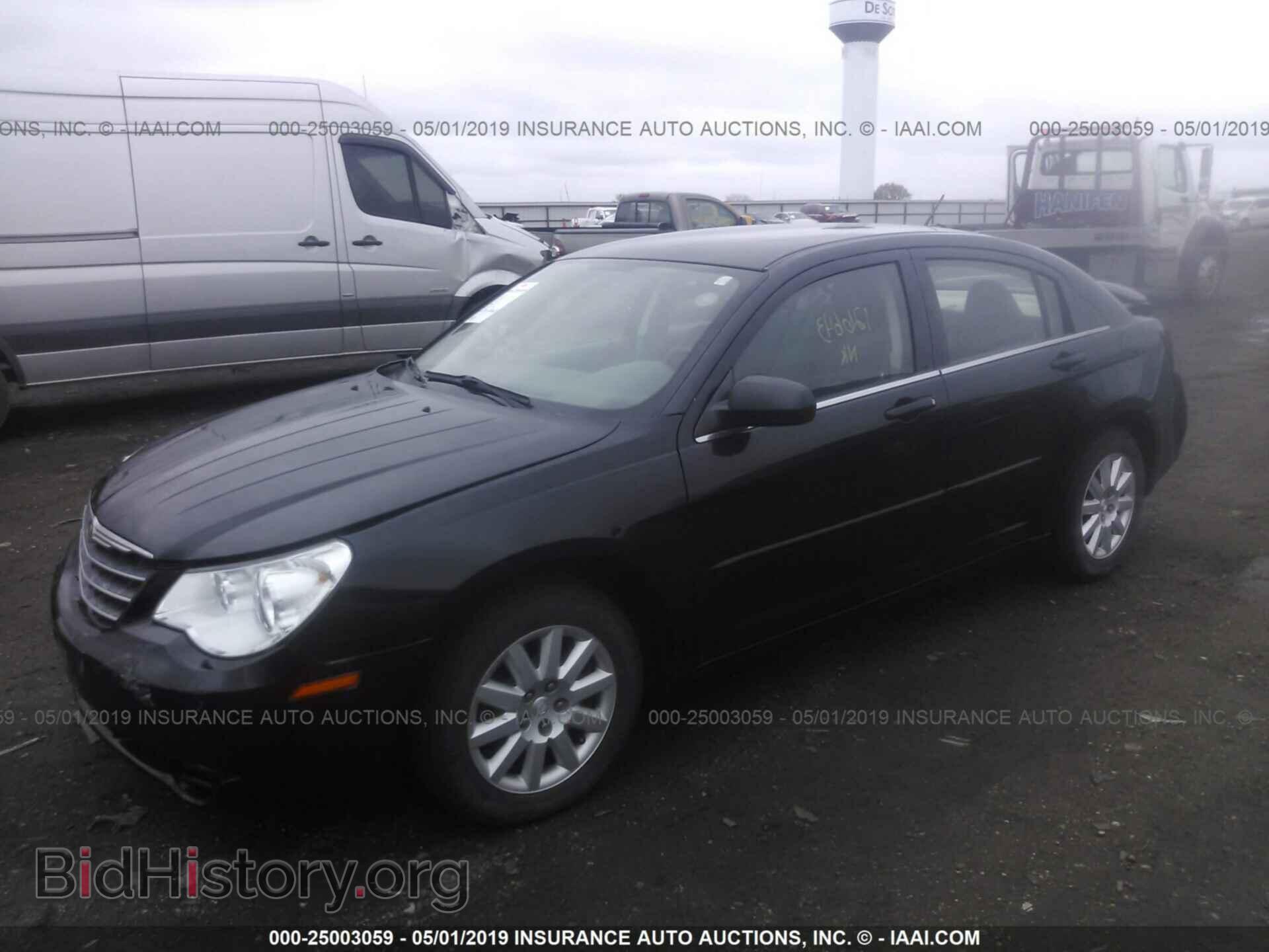 2007 CHRYSLER SEBRING - VIN: 1C3LC46K17N579747 - Фото 2