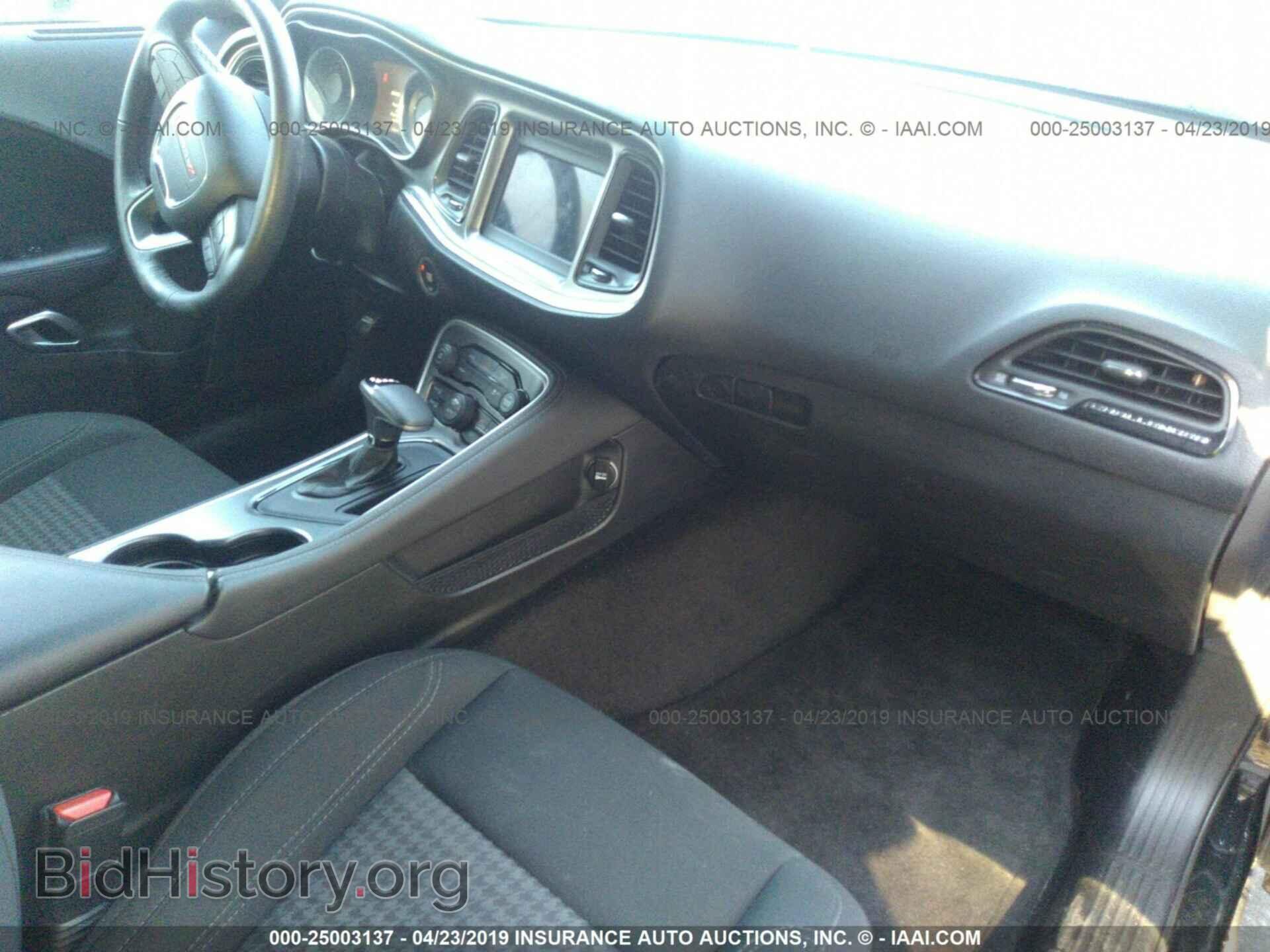 2019 DODGE CHALLENGER - VIN: 2C3CDZAG8KH561700 - Фото 5