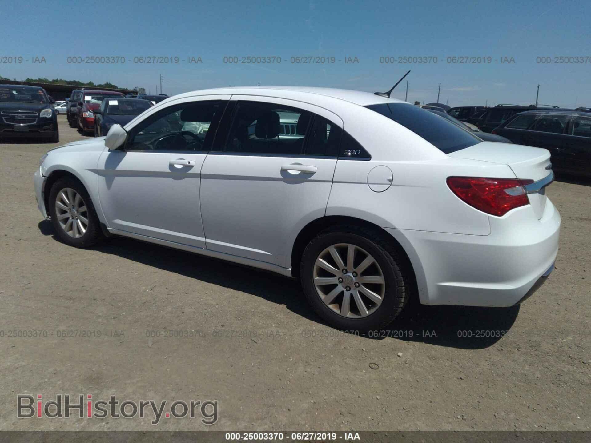 2014 CHRYSLER 200 - VIN: 1C3CCBBB4EN183514 - Фото 3