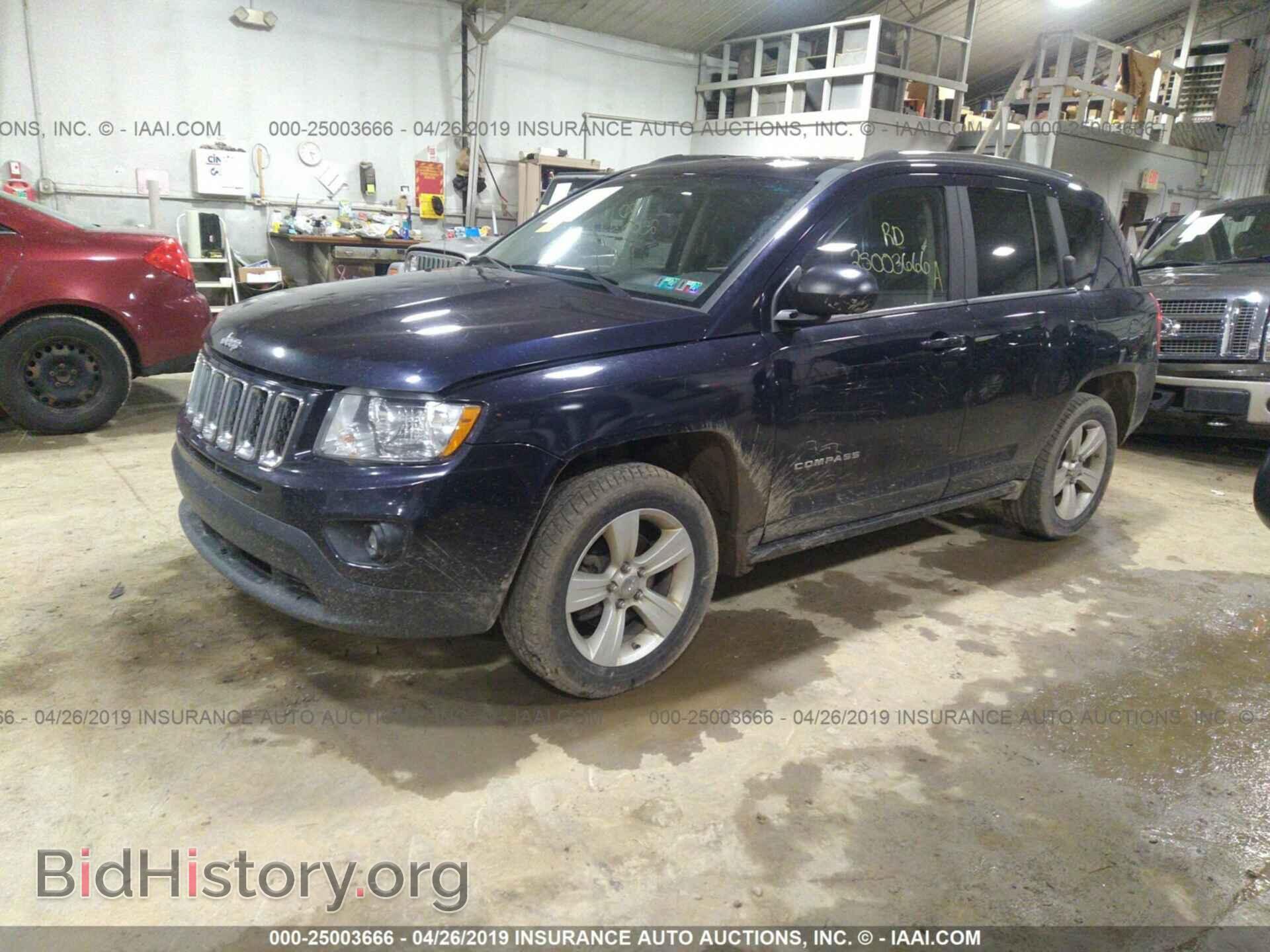 2011 JEEP COMPASS - VIN: 1J4NF1FB0BD191492 - Photo 2