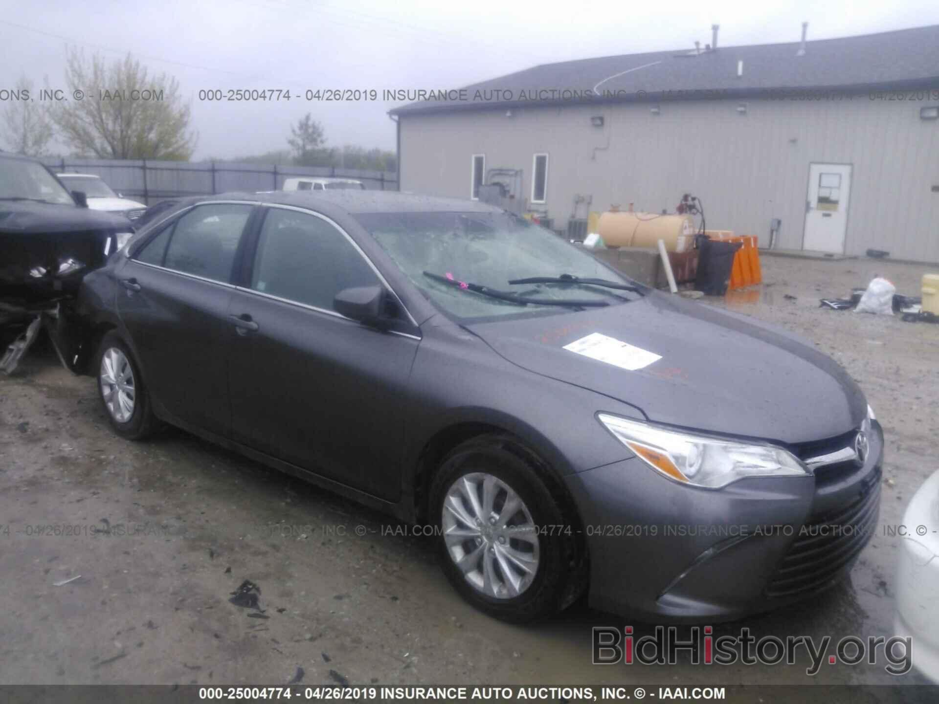 Photo 4T4BF1FK5FR491352 - TOYOTA CAMRY 2015