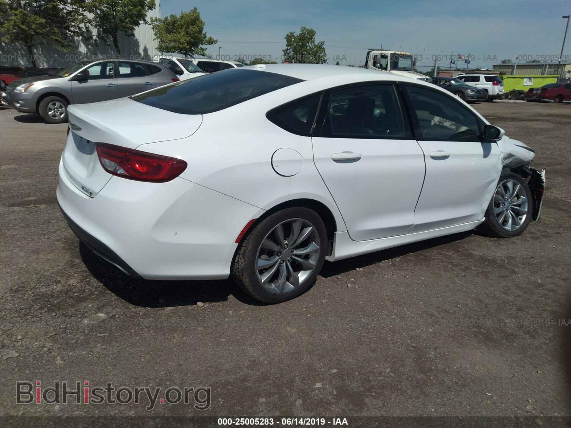 2016 CHRYSLER 200 - VIN: 1C3CCCBB8GN190989 - Фото 4