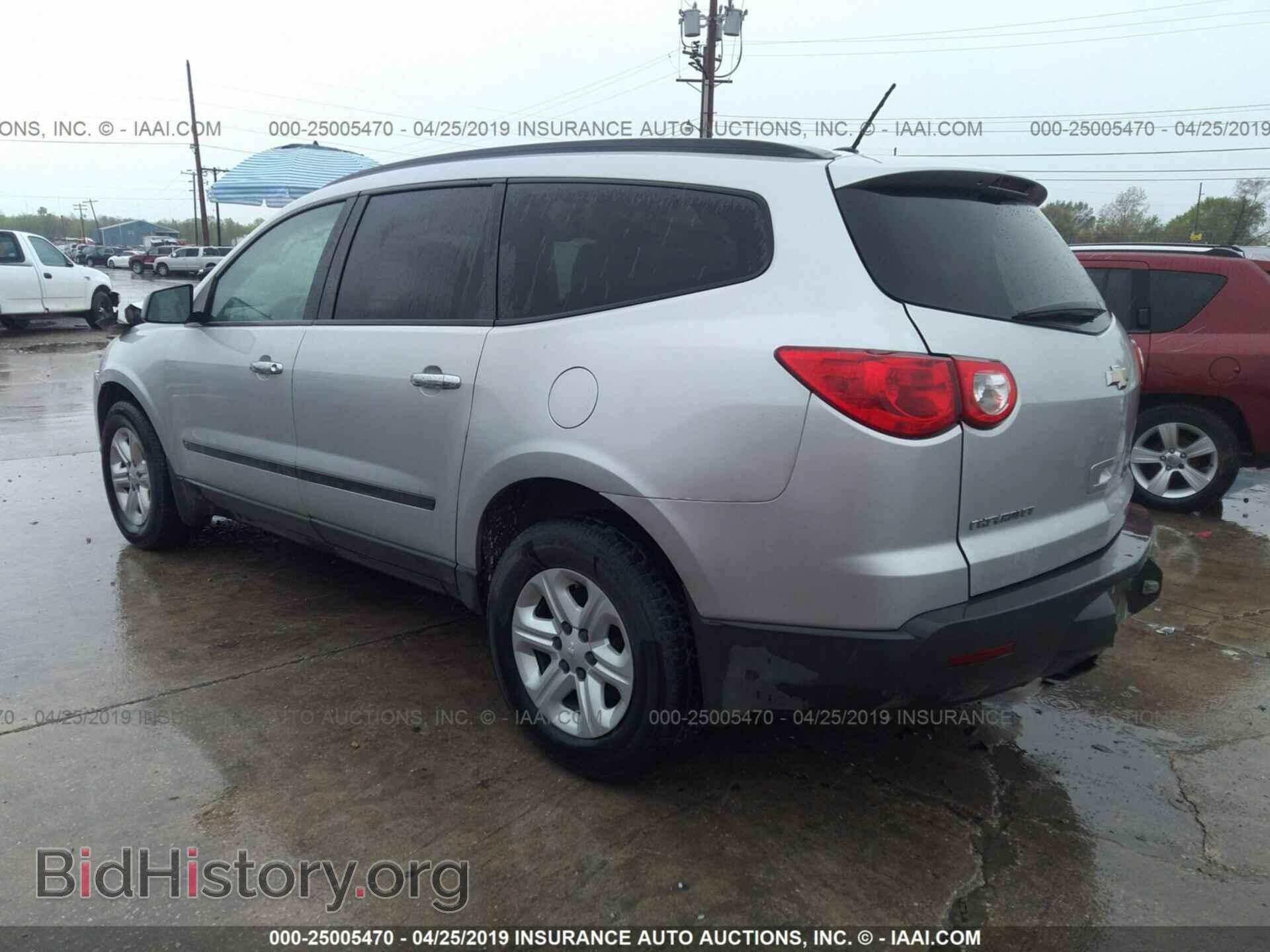 2009 CHEVROLET TRAVERSE - VIN: 1GNEV13D79S101508 - Фото 3