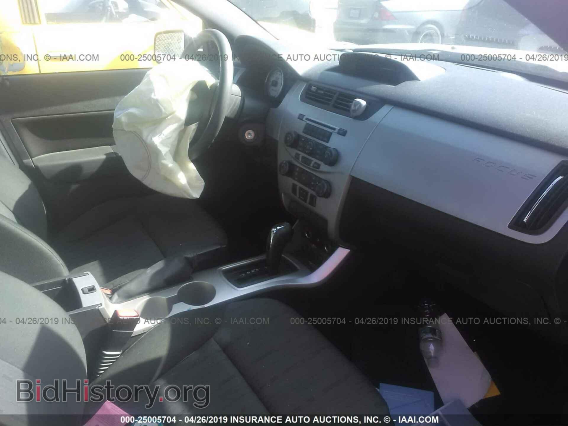 2008 FORD FOCUS - VIN: 1FAHP35N38W236192 - Фото 5