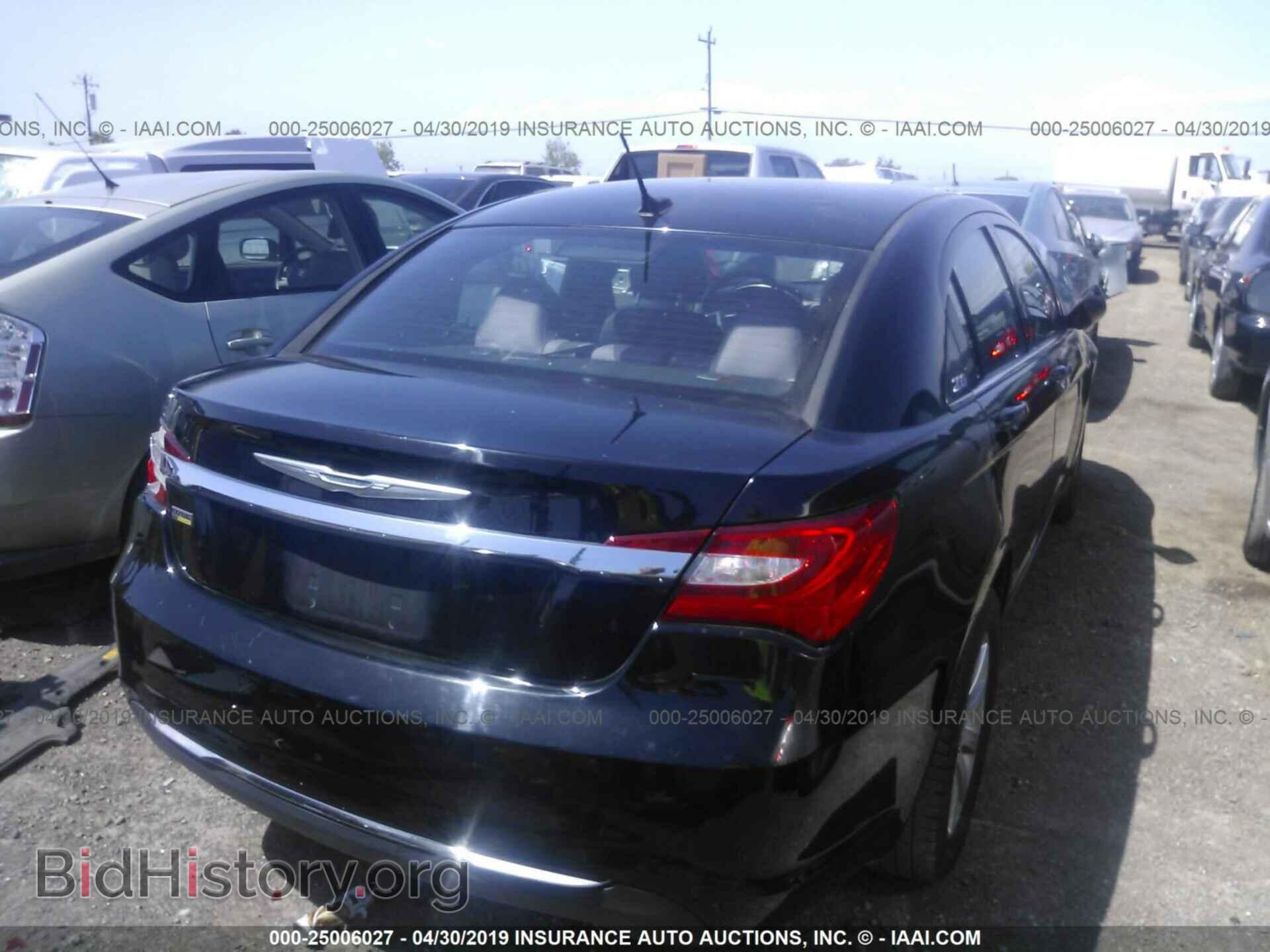 2013 CHRYSLER 200 - VIN: 1C3CCBBG1DN528024 - Photo 4