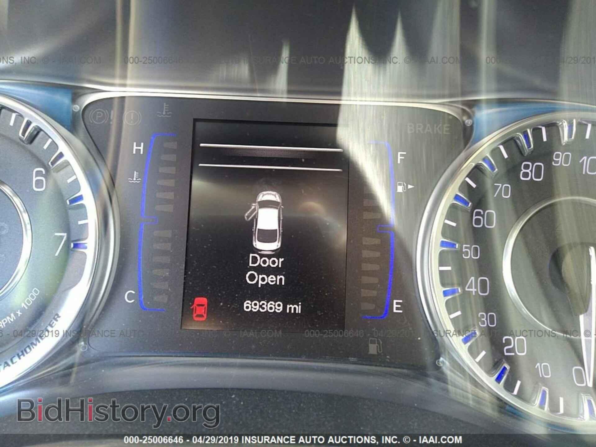 2016 CHRYSLER 200 - VIN: 1C3CCCAB4GN104868 - Фото 7