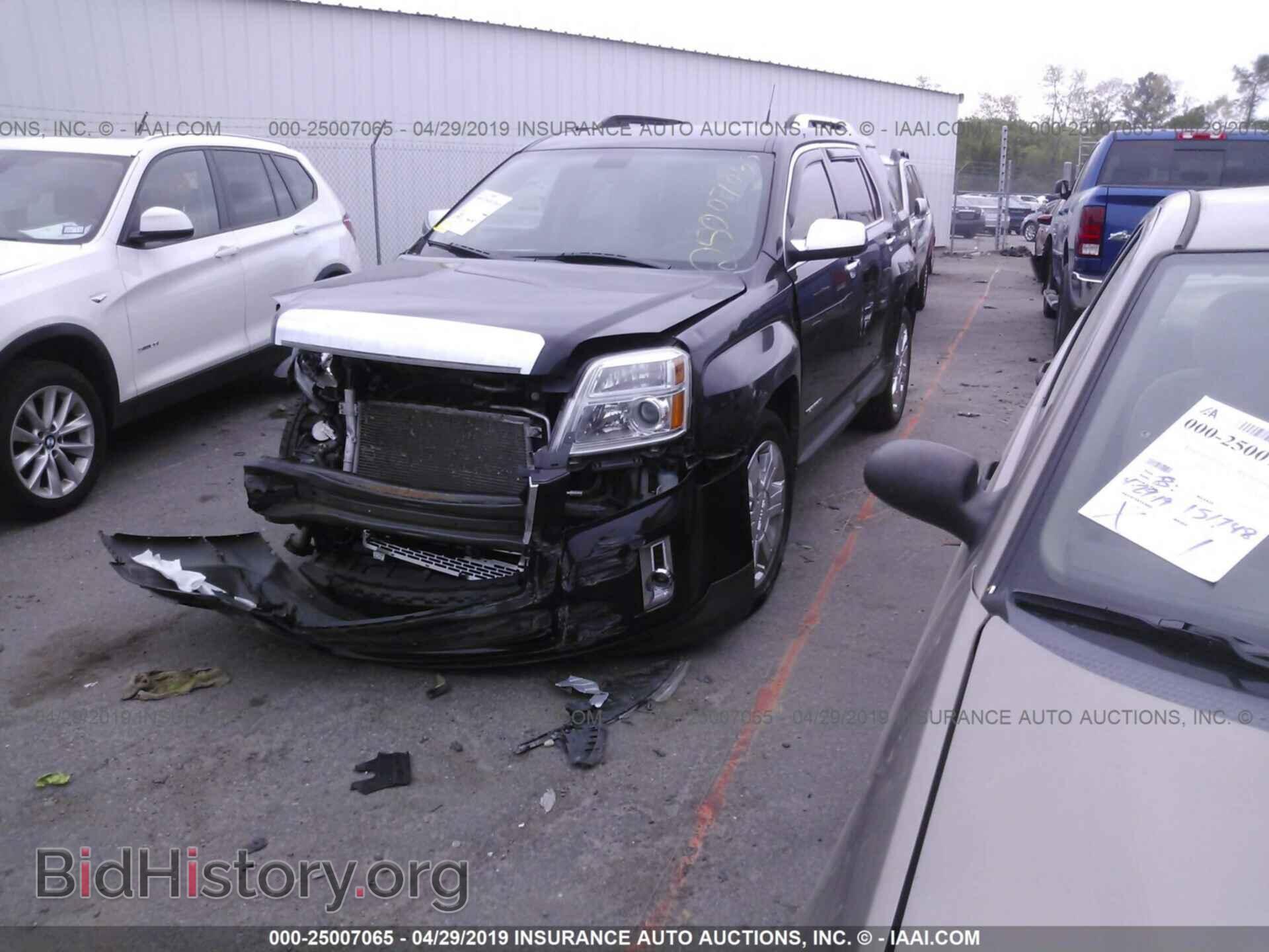 2011 GMC TERRAIN - VIN: 2CTFLWE56B6219715 - Фото 2