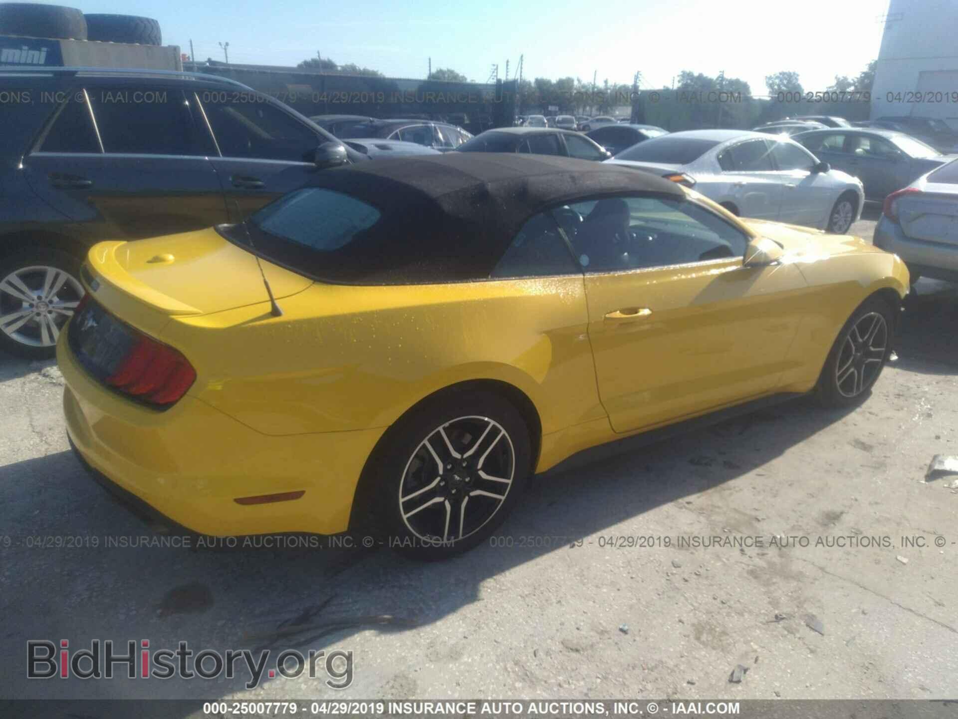 2018 FORD MUSTANG - VIN: 1FATP8UH6J5117793 - Фото 4
