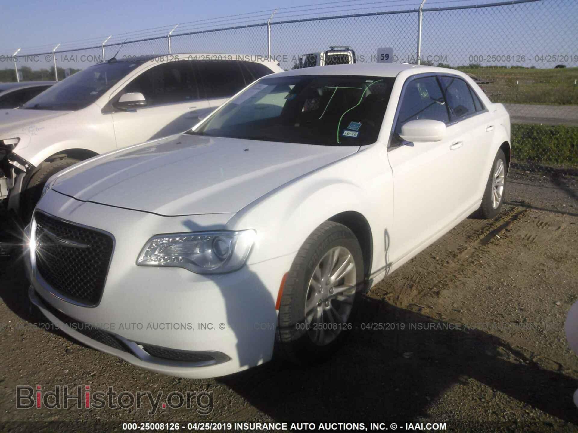 2016 CHRYSLER 300 - VIN: 2C3CCAAG8GH311059 - Фото 2