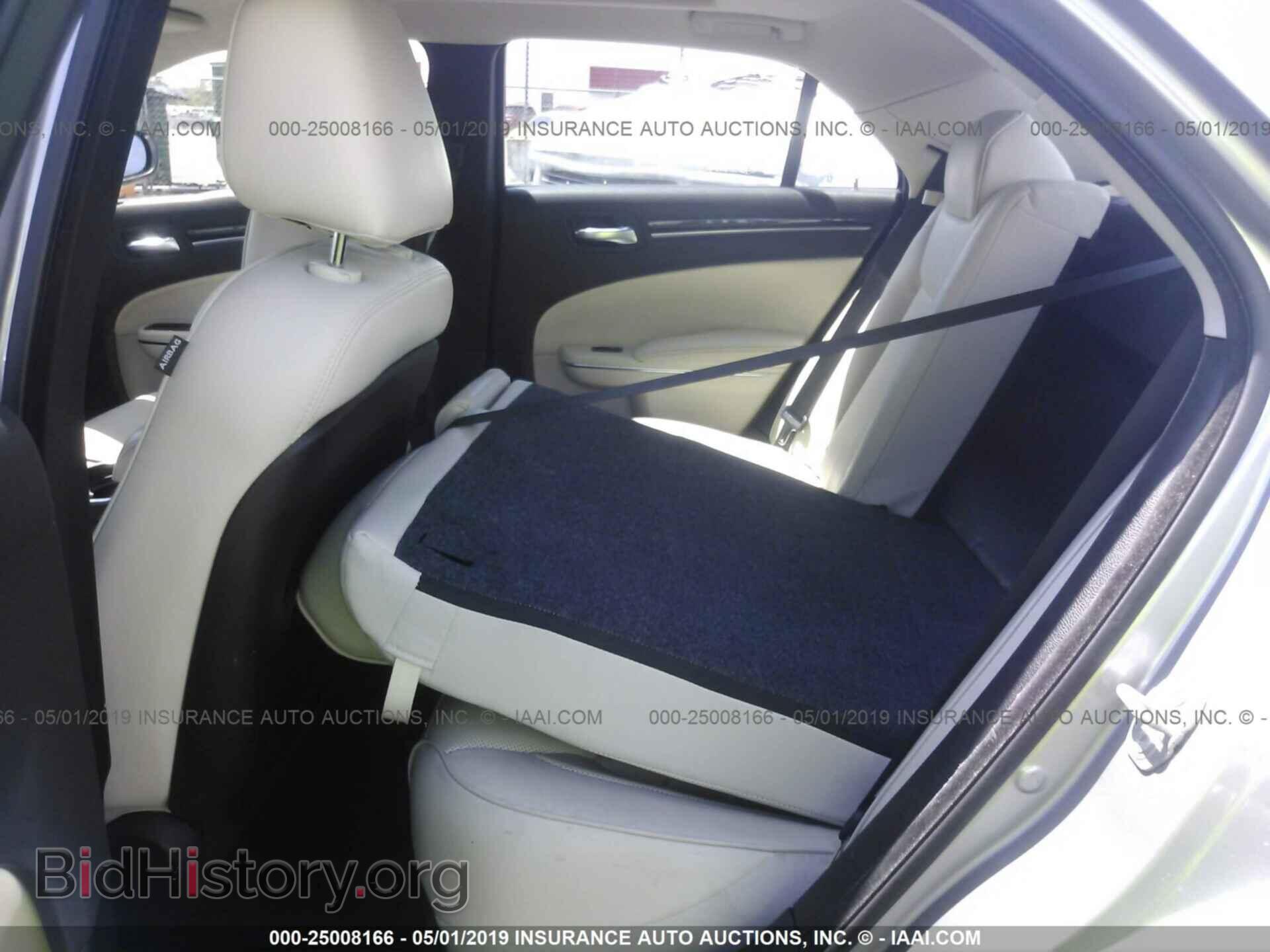 2017 CHRYSLER 300C - VIN: 2C3CCAEGXHH608250 - Фото 8