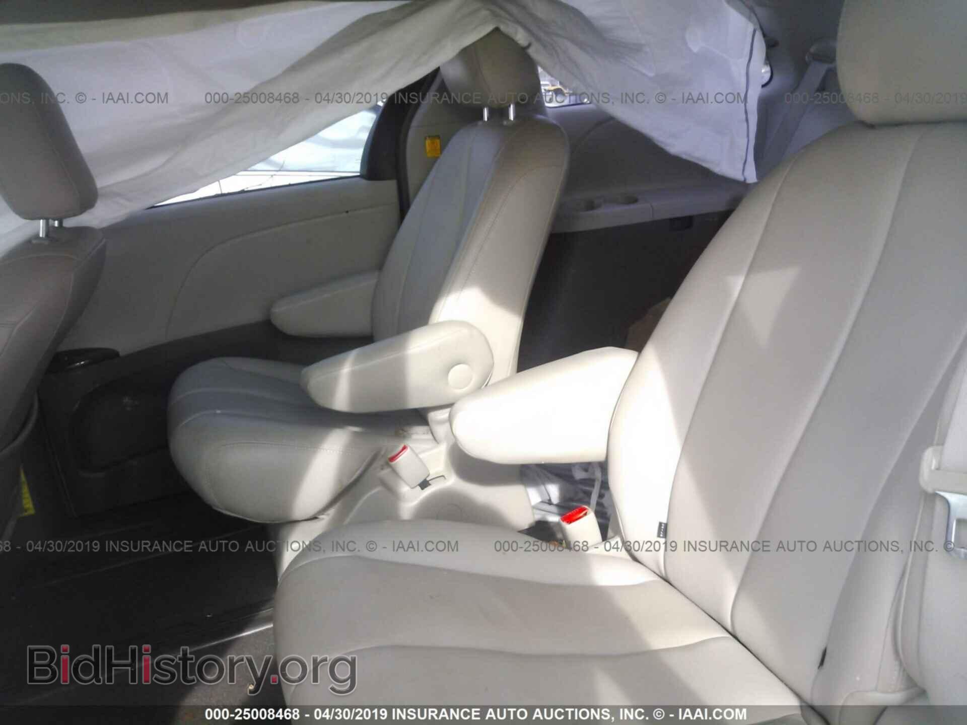 2011 TOYOTA SIENNA - VIN: 5TDZK3DC0BS030767 - Фото 8