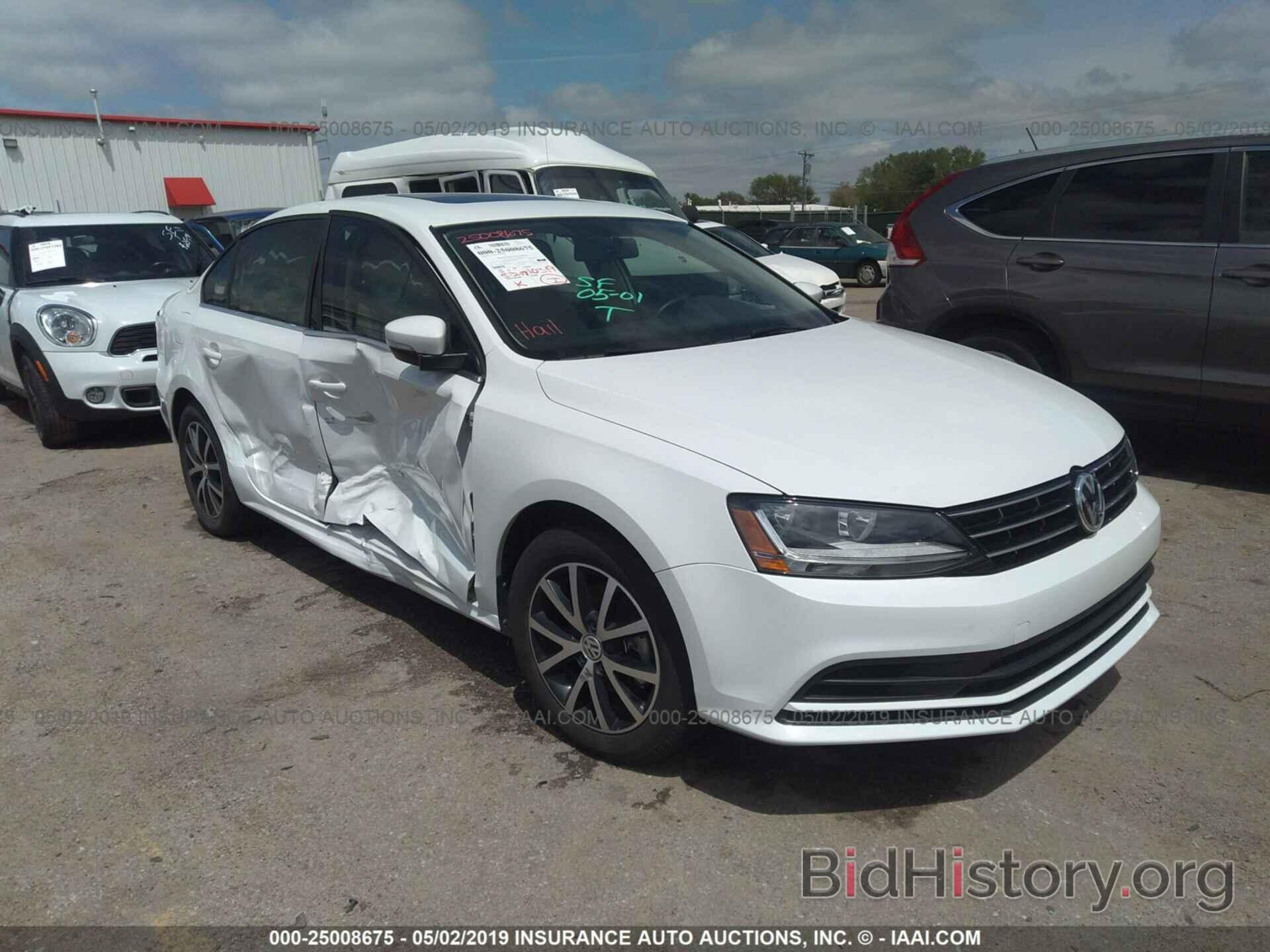 Photo 3VWB67AJ8JM223762 - VOLKSWAGEN JETTA 2018