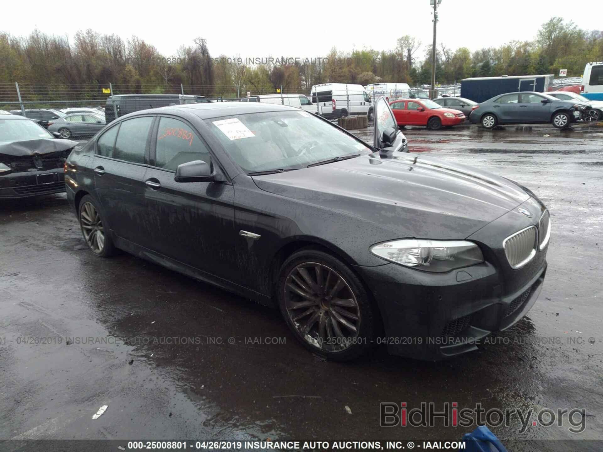 Фотография WBAFR9C59BC270614 - BMW 550 2011