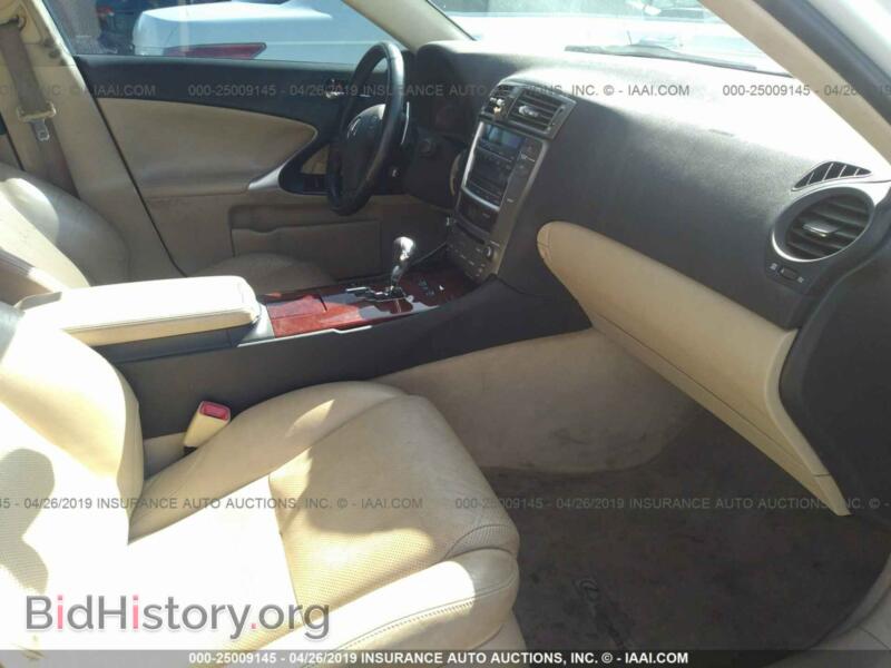 2007 Lexus IS (VIN JTHBK262572032009) — фото 5 из 10