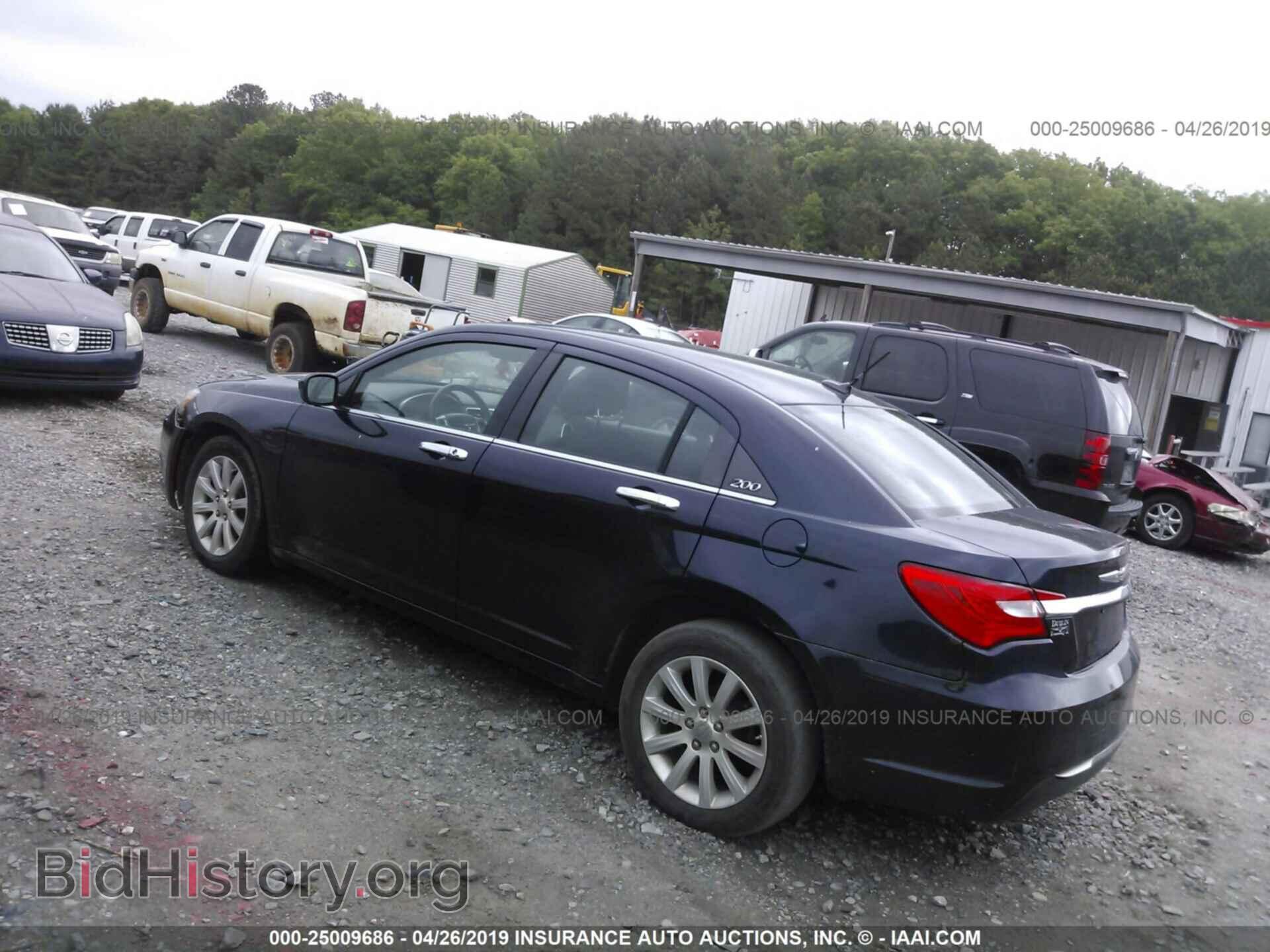 2012 CHRYSLER 200 - VIN: 1C3CCBBG0CN131161 - Фото 3