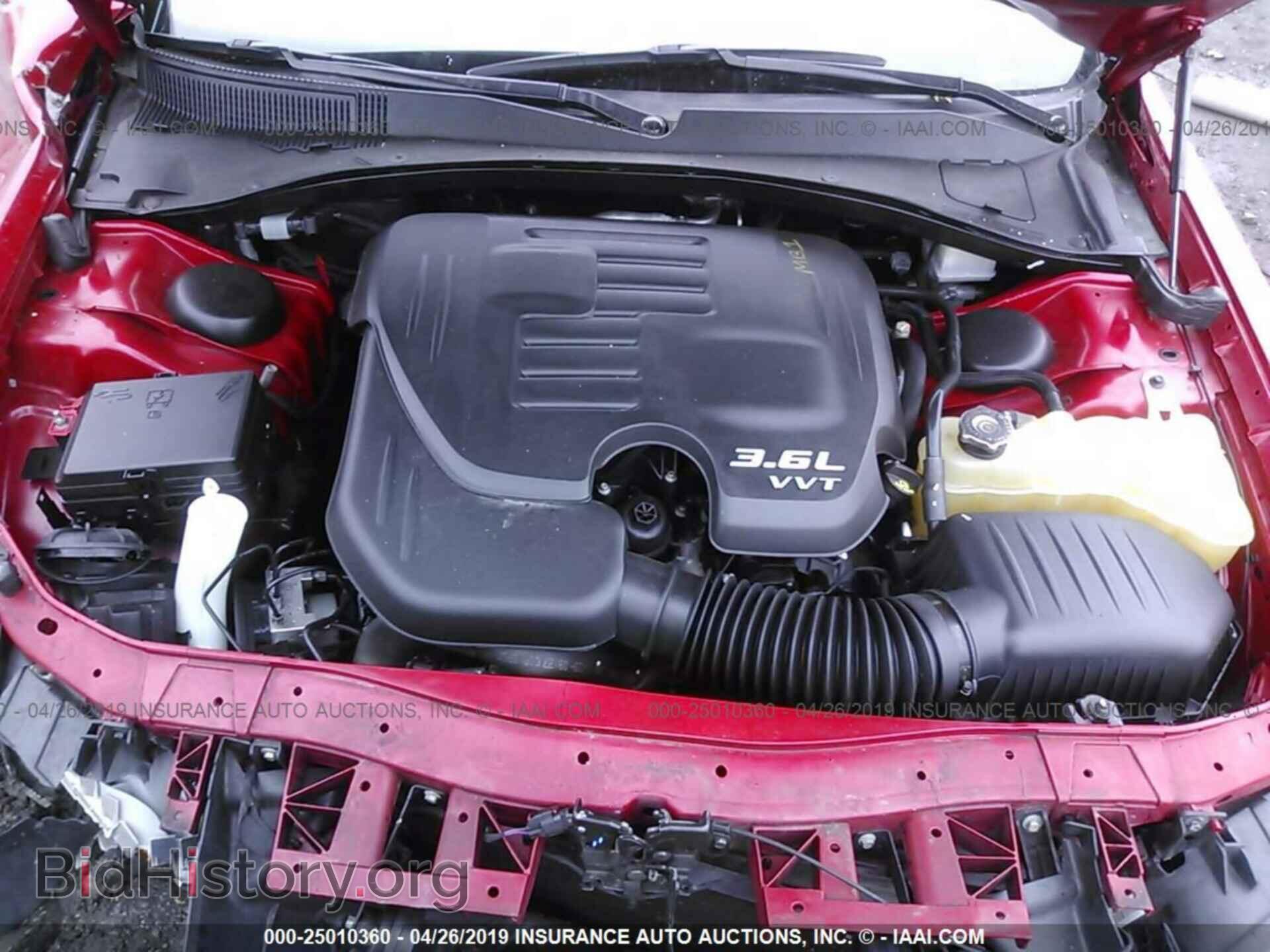 2016 CHRYSLER 300 - VIN: 2C3CCAGG5GH145008 - Photo 10