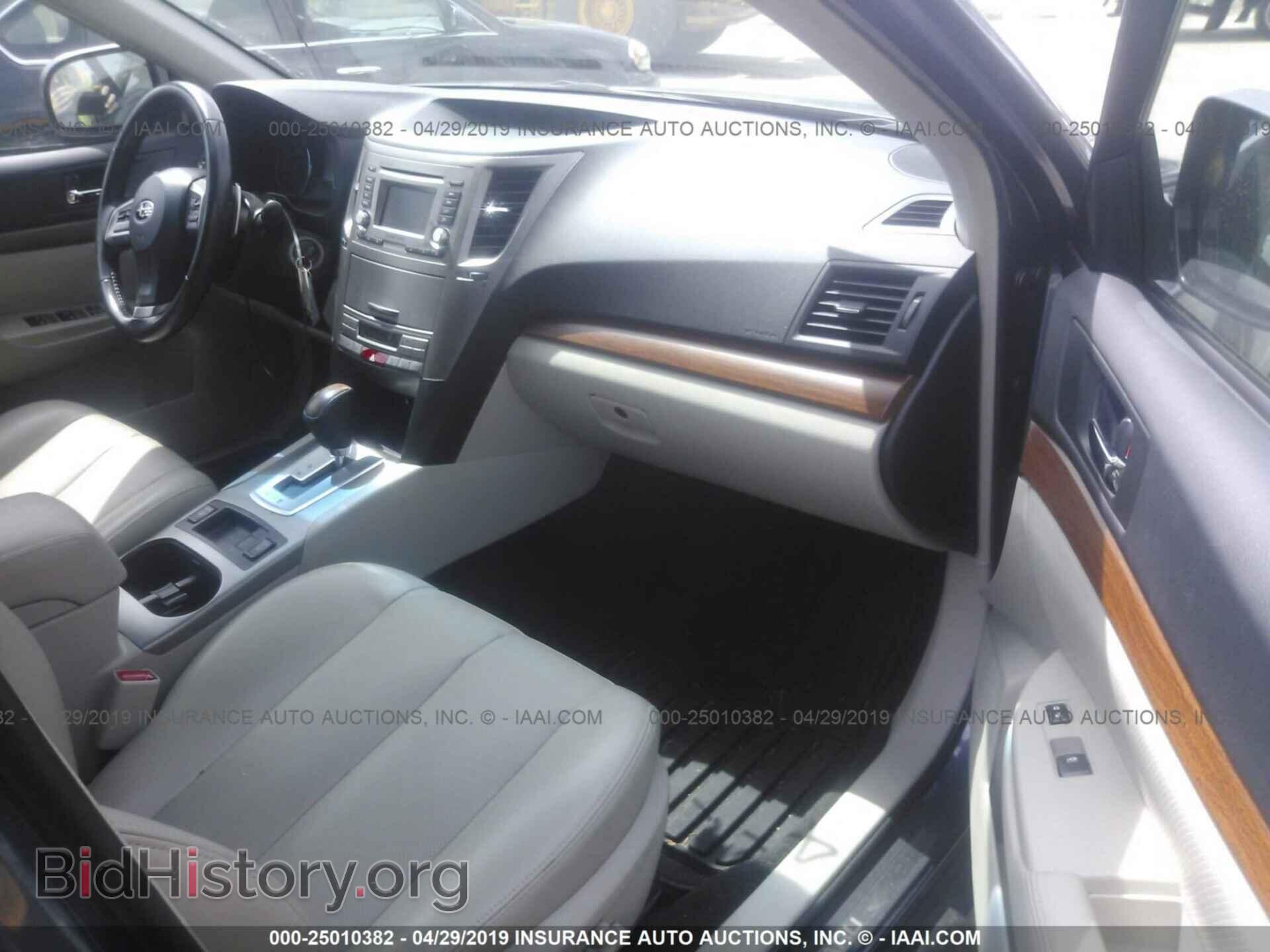 2014 SUBARU OUTBACK - VIN: 4S4BRBLC4E3206004 - Photo 5