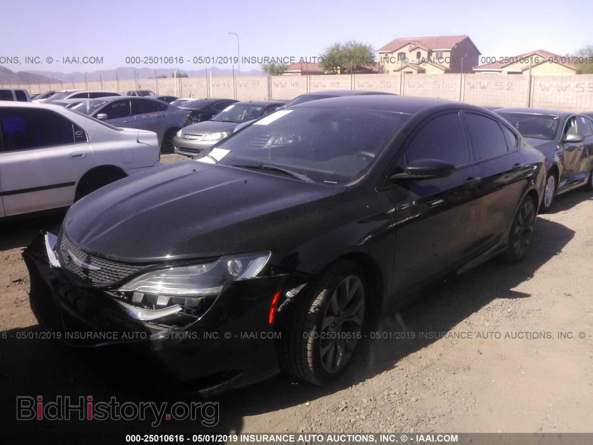 2016 CHRYSLER 200 - VIN: 1C3CCCBB0GN162068 - Фото 2