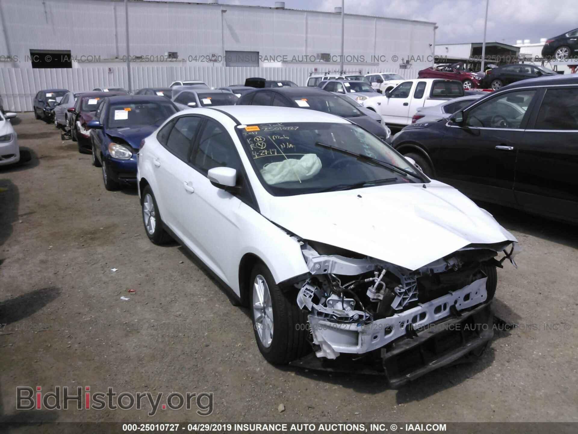 Фотография 1FADP3F26HL299162 - FORD FOCUS 2017