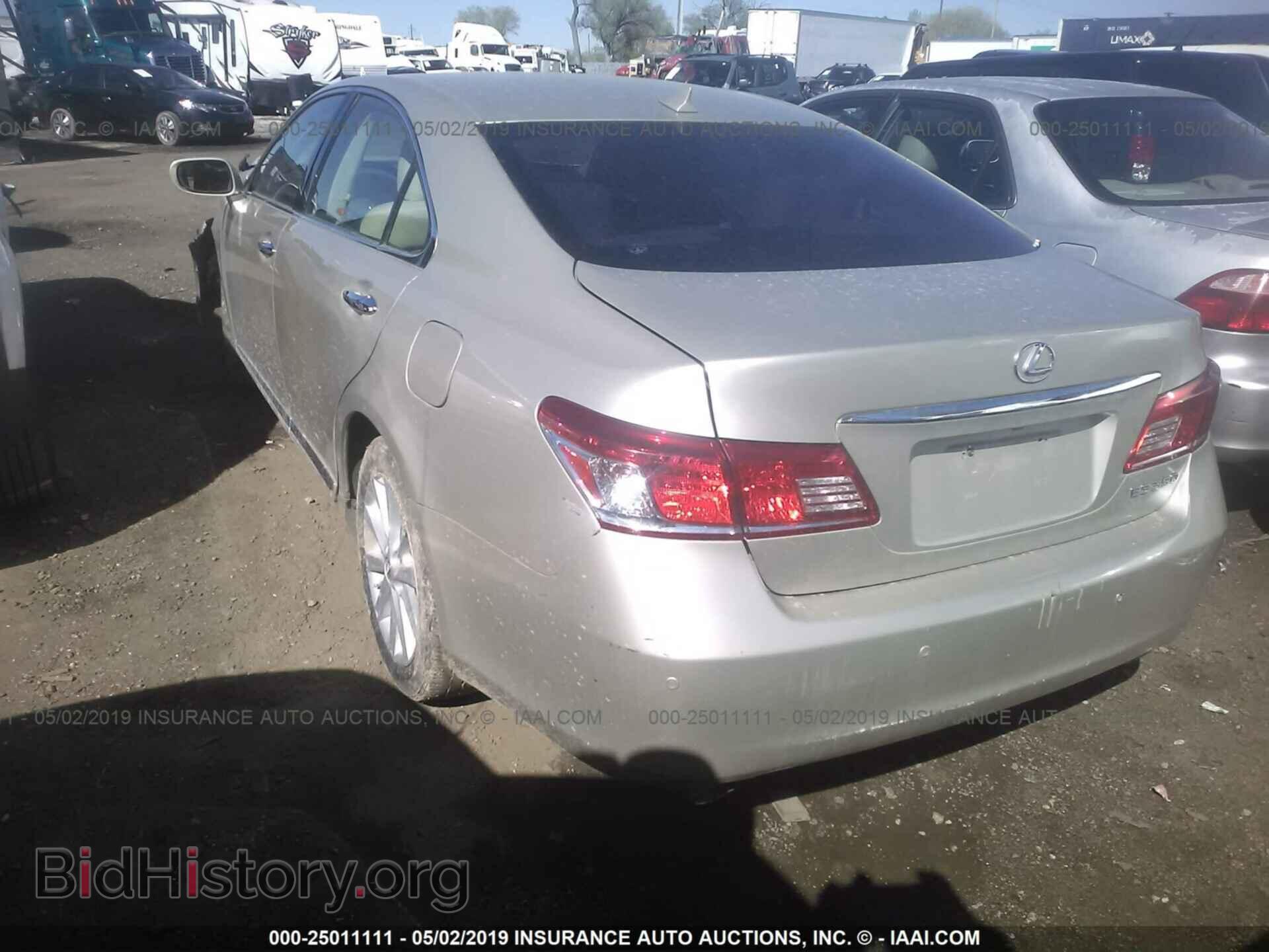 2011 LEXUS ES - VIN: JTHBK1EG2B2448552 - Фото 3