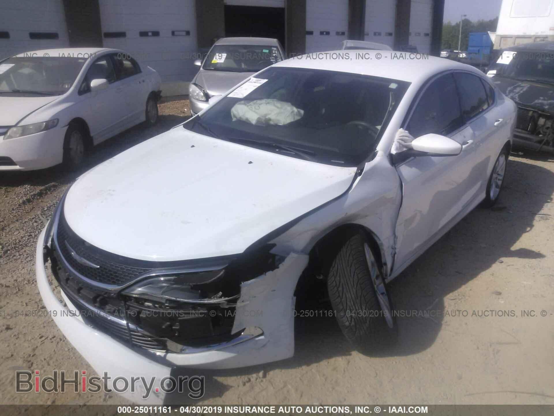 2016 CHRYSLER 200 - VIN: 1C3CCCAB3GN158114 - Фото 2