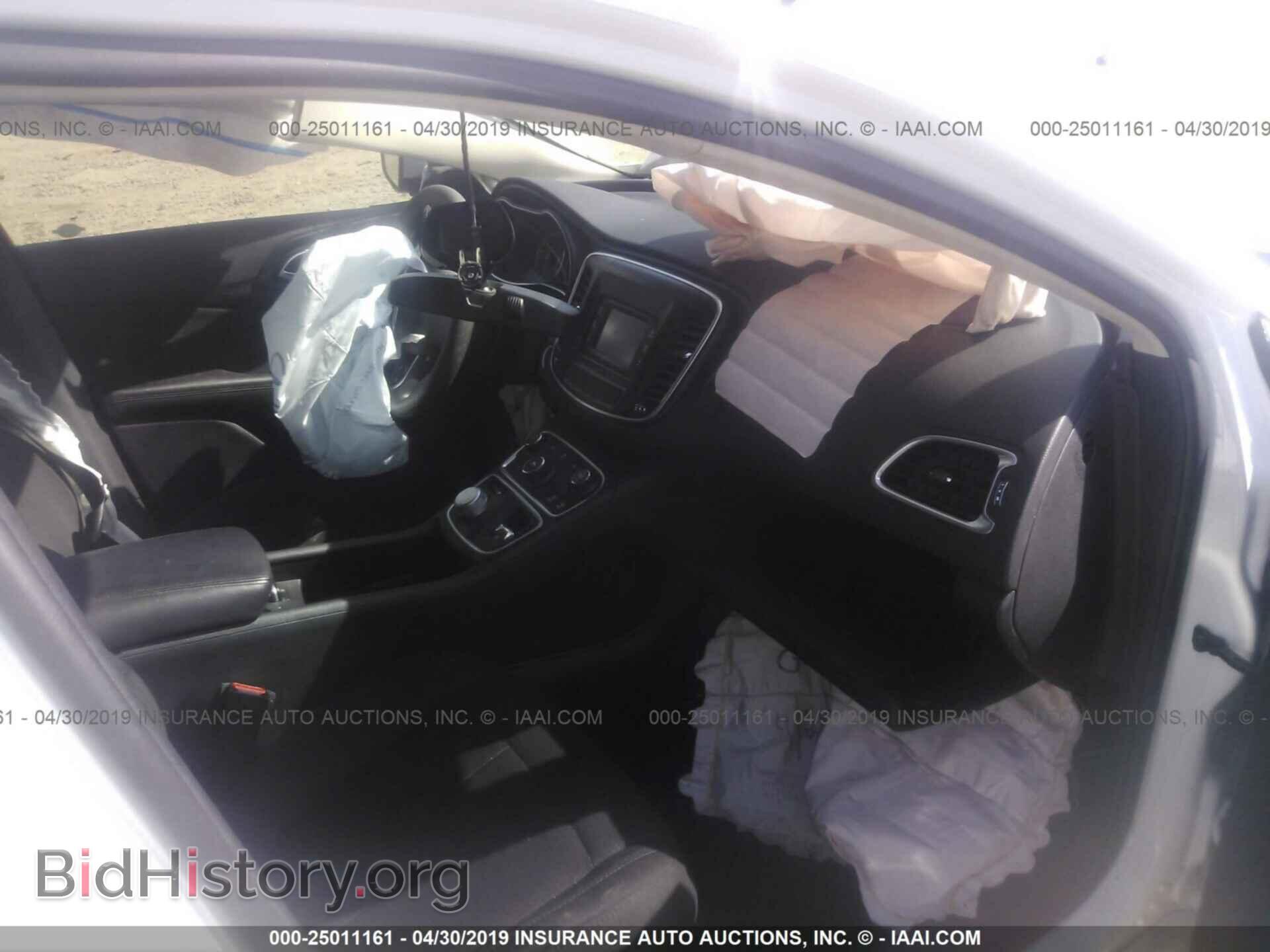 2016 CHRYSLER 200 - VIN: 1C3CCCAB3GN158114 - Фото 5