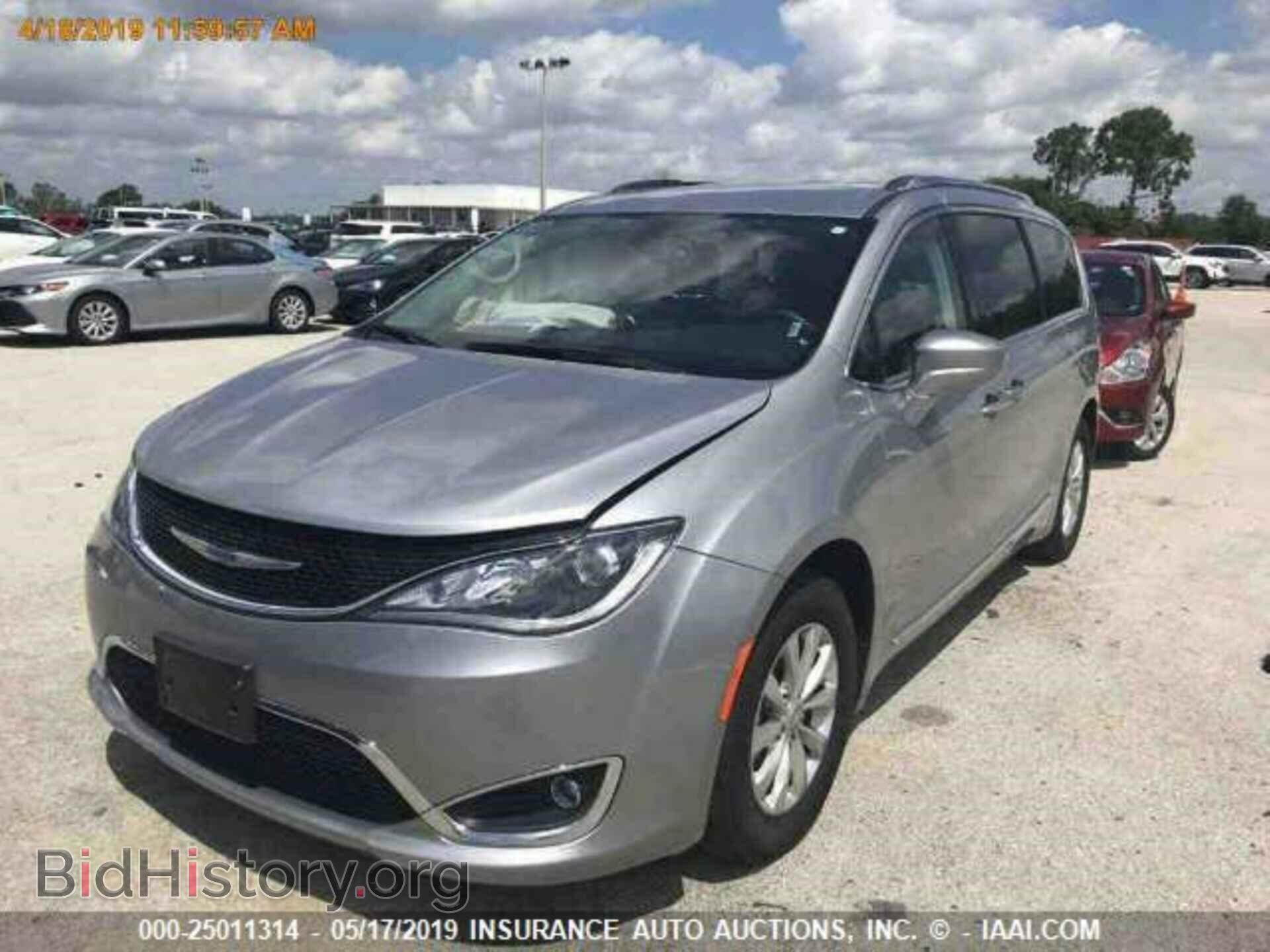 2018 CHRYSLER PACIFICA - VIN: 2C4RC1BG2JR210928 - Фото 2