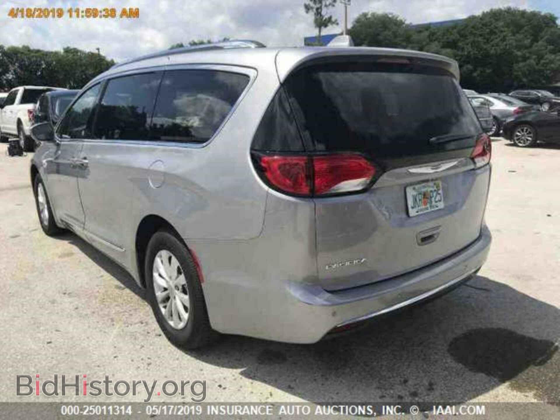 2018 CHRYSLER PACIFICA - VIN: 2C4RC1BG2JR210928 - Фото 3