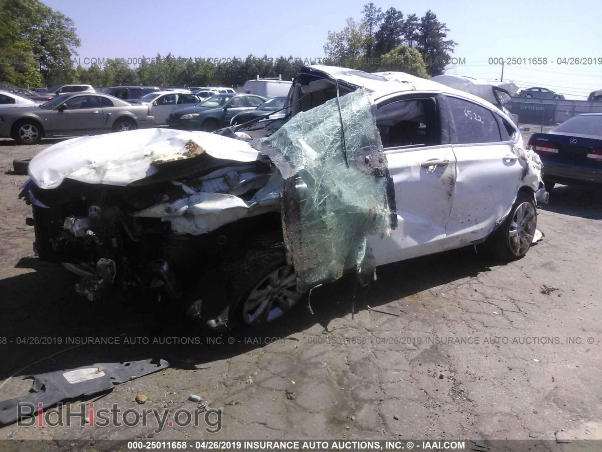 2017 CHRYSLER 200 - VIN: 1C3CCCAB4HN506522 - Фото 2