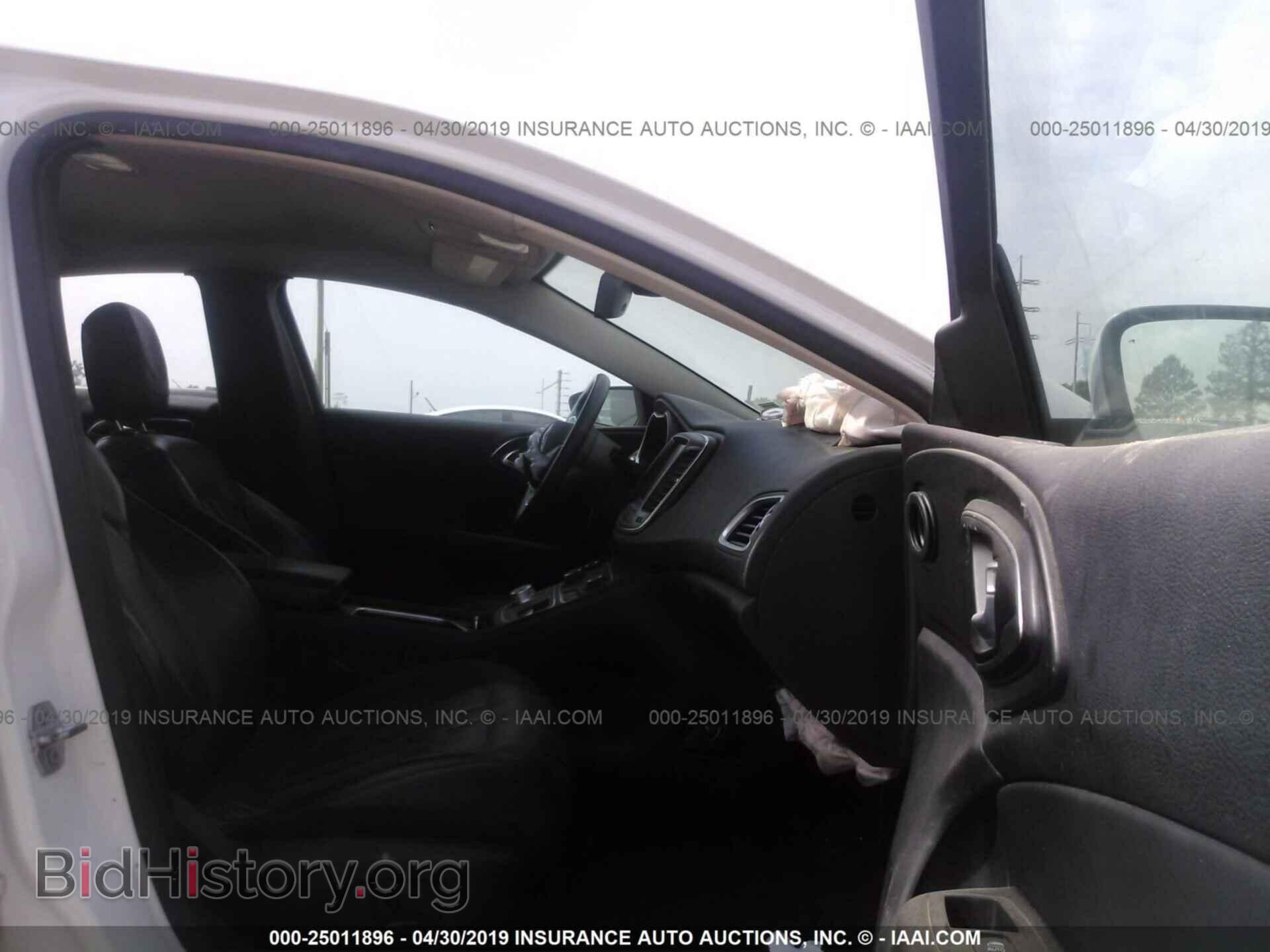 2016 CHRYSLER 200 - VIN: 1C3CCCAB5GN186190 - Photo 5