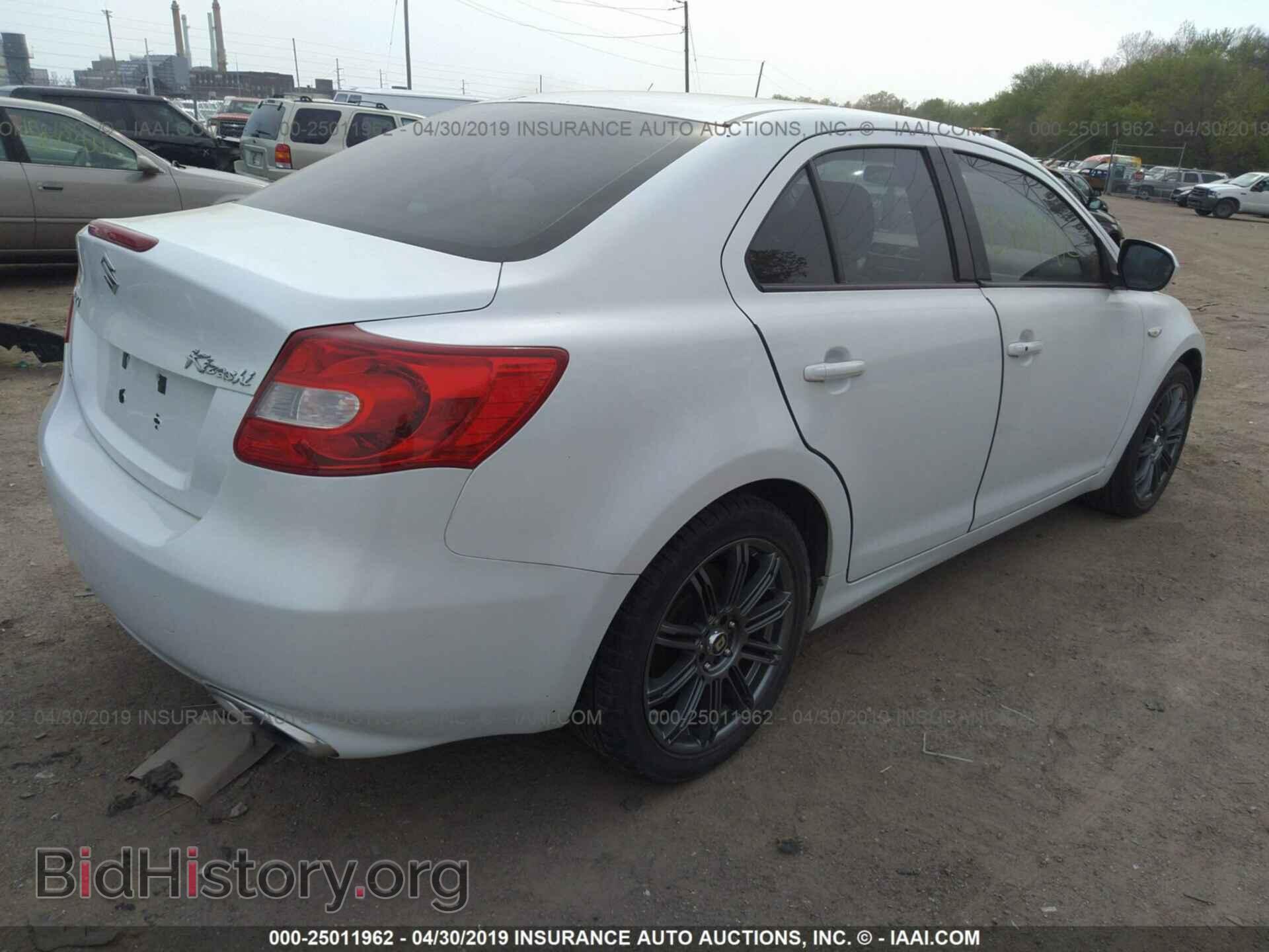 2011 SUZUKI KIZASHI - VIN: JS2RE9A35B6111008 - Фото 4