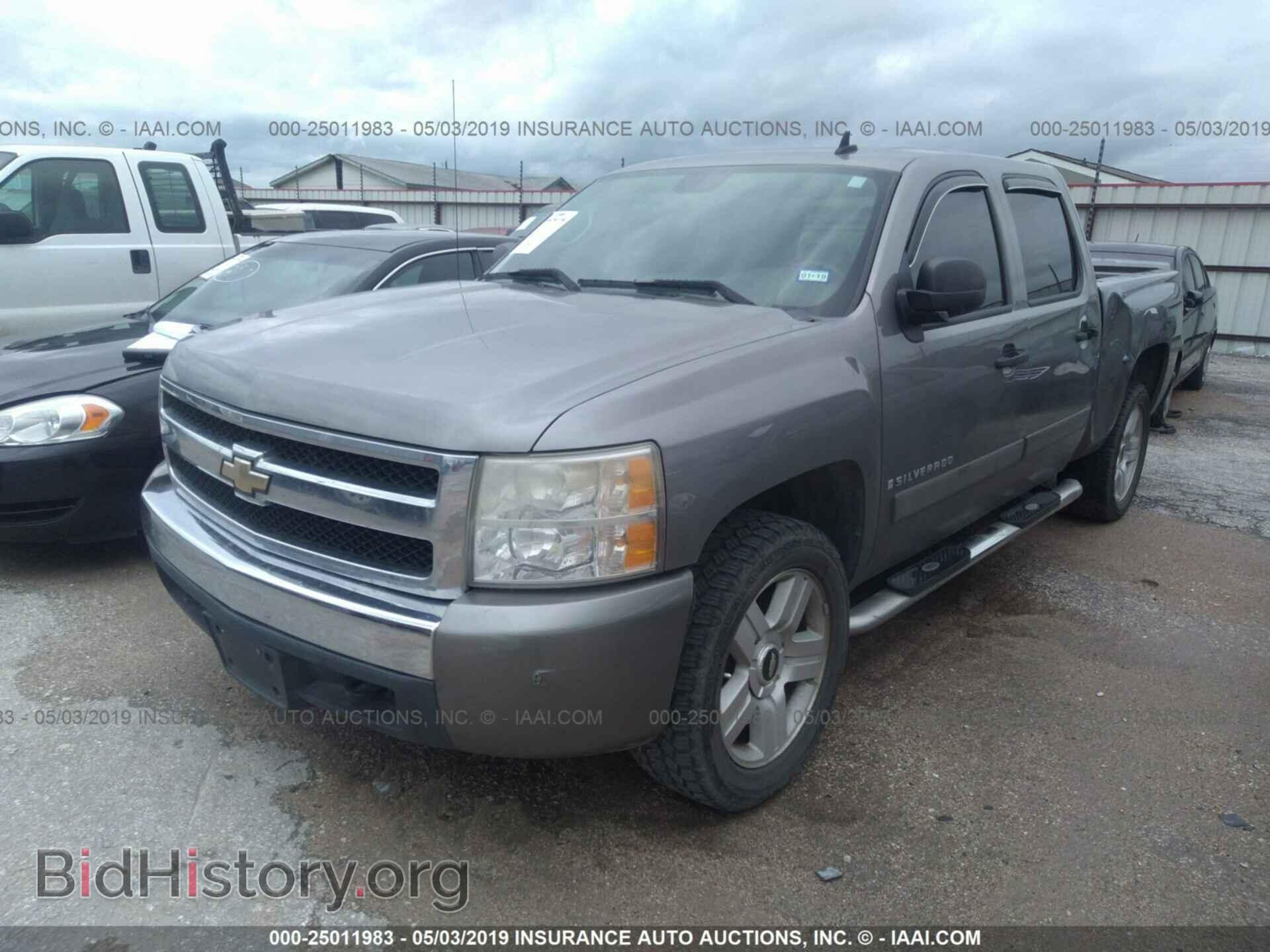 2007 CHEVROLET SILVERADO - VIN: 2GCEC13J471554955 - Фото 2