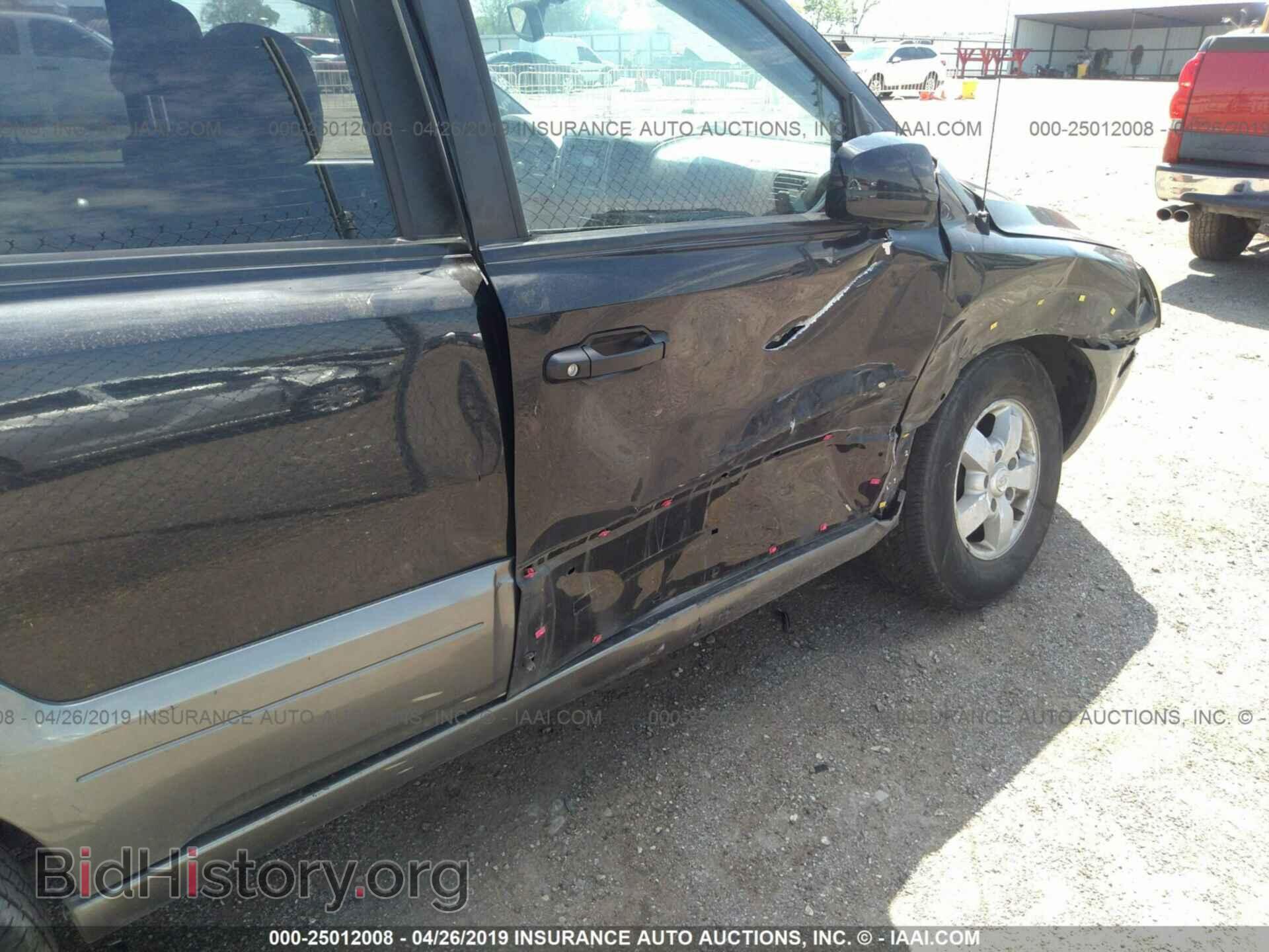 2007 KIA SORENTO - VIN: KNDJD736675667430 - Фото 6