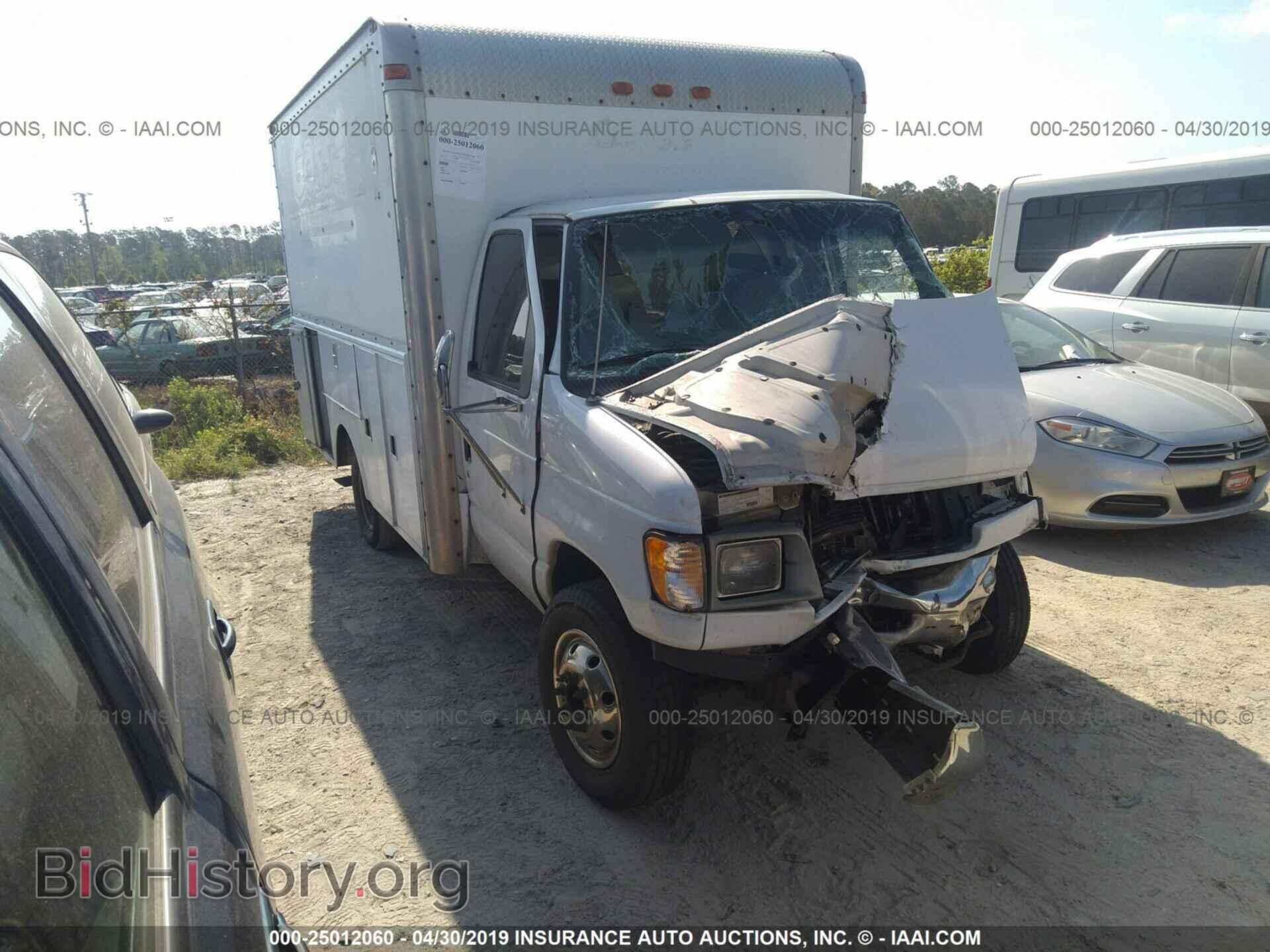 Photo 1FDWE35L42HA93458 - FORD ECONOLINE 2002