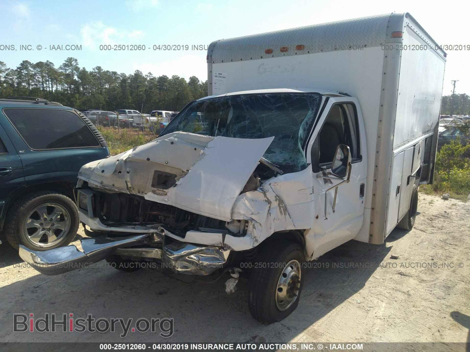 2002 FORD ECONOLINE - VIN: 1FDWE35L42HA93458 - Фото 2