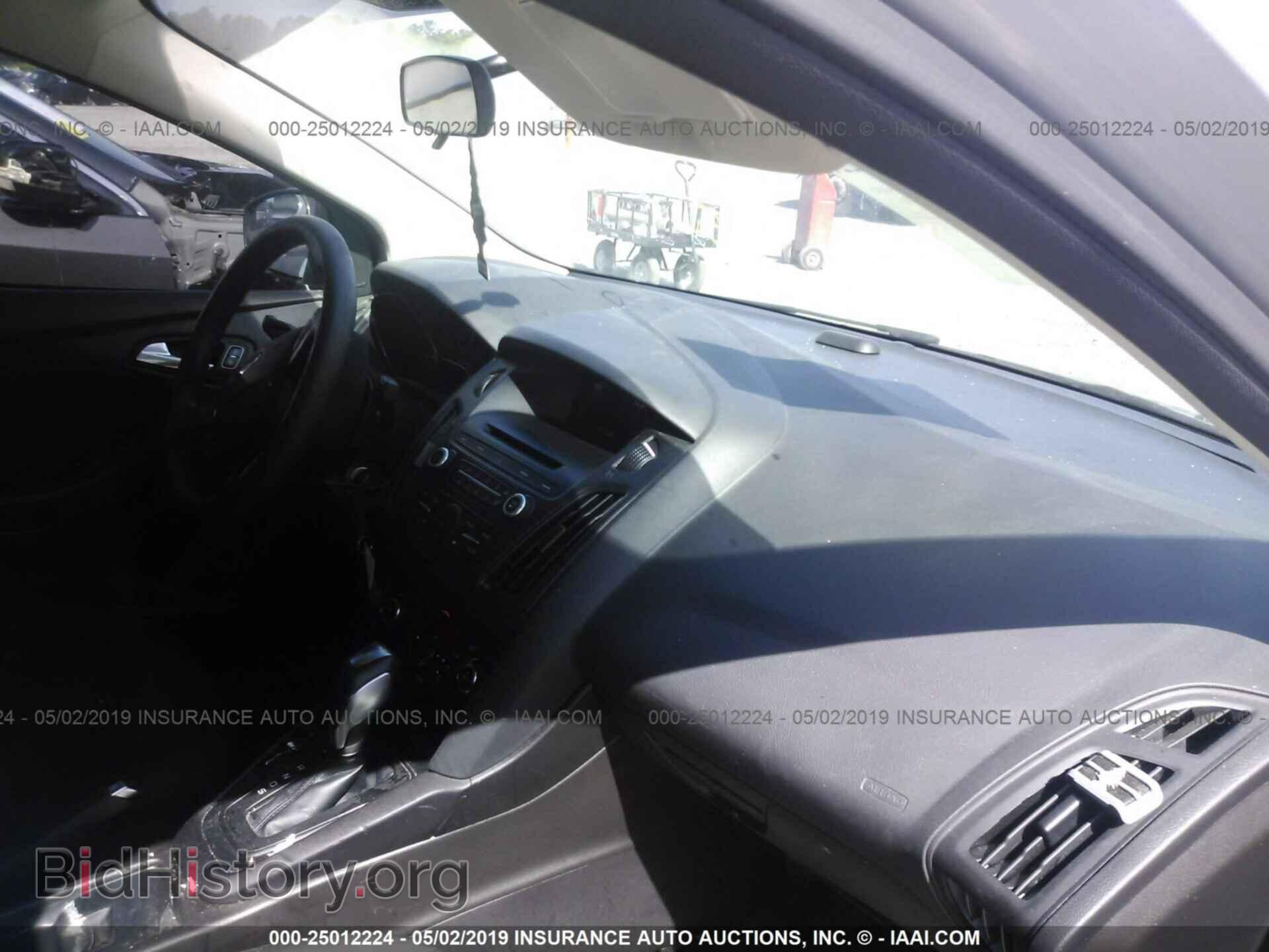 2016 FORD FOCUS - VIN: 1FADP3FE8GL201063 - Photo 5