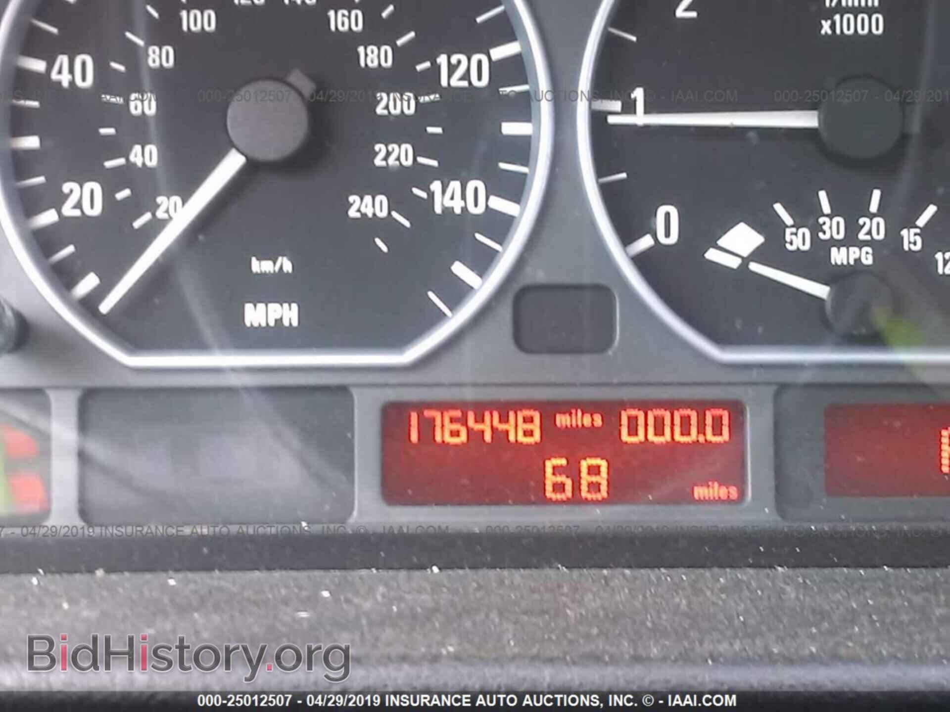 2001 BMW 330 - VIN: WBAAV53421JS96729 - Фото 7