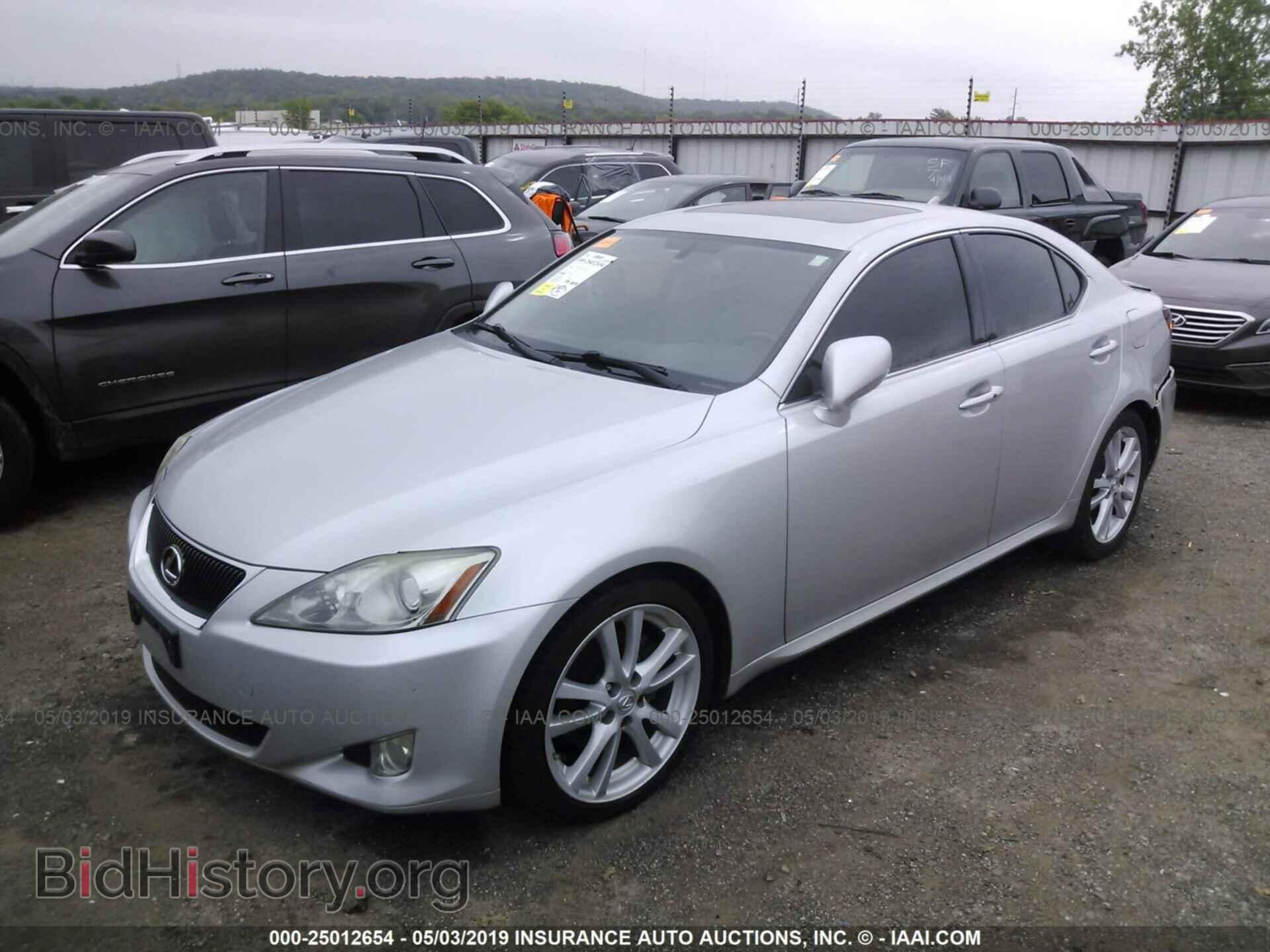 2007 LEXUS IS - VIN: JTHBK262872048771 - Photo 2
