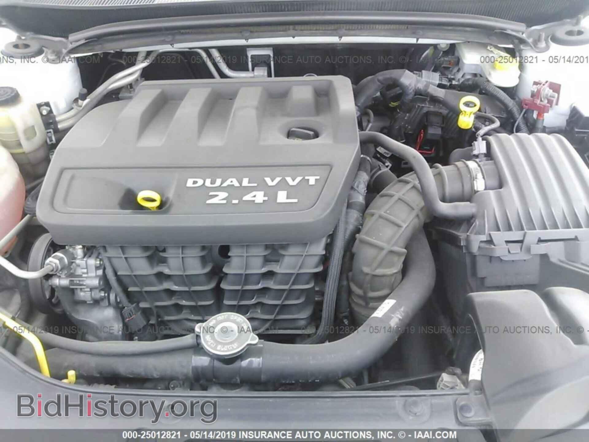 2013 CHRYSLER 200 - VIN: 1C3CCBAB3DN733575 - Photo 10