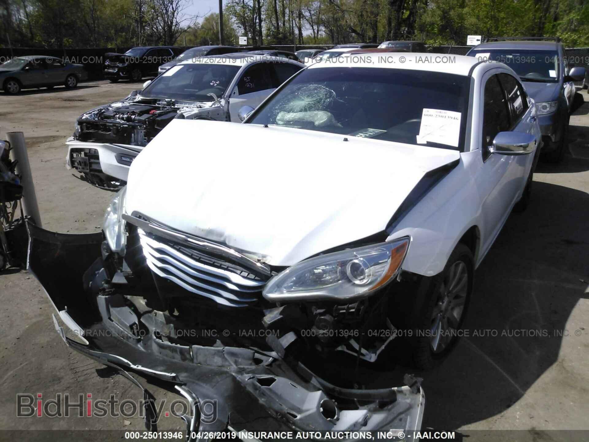 2013 CHRYSLER 200 - VIN: 1C3CCBCG8DN522462 - Photo 2