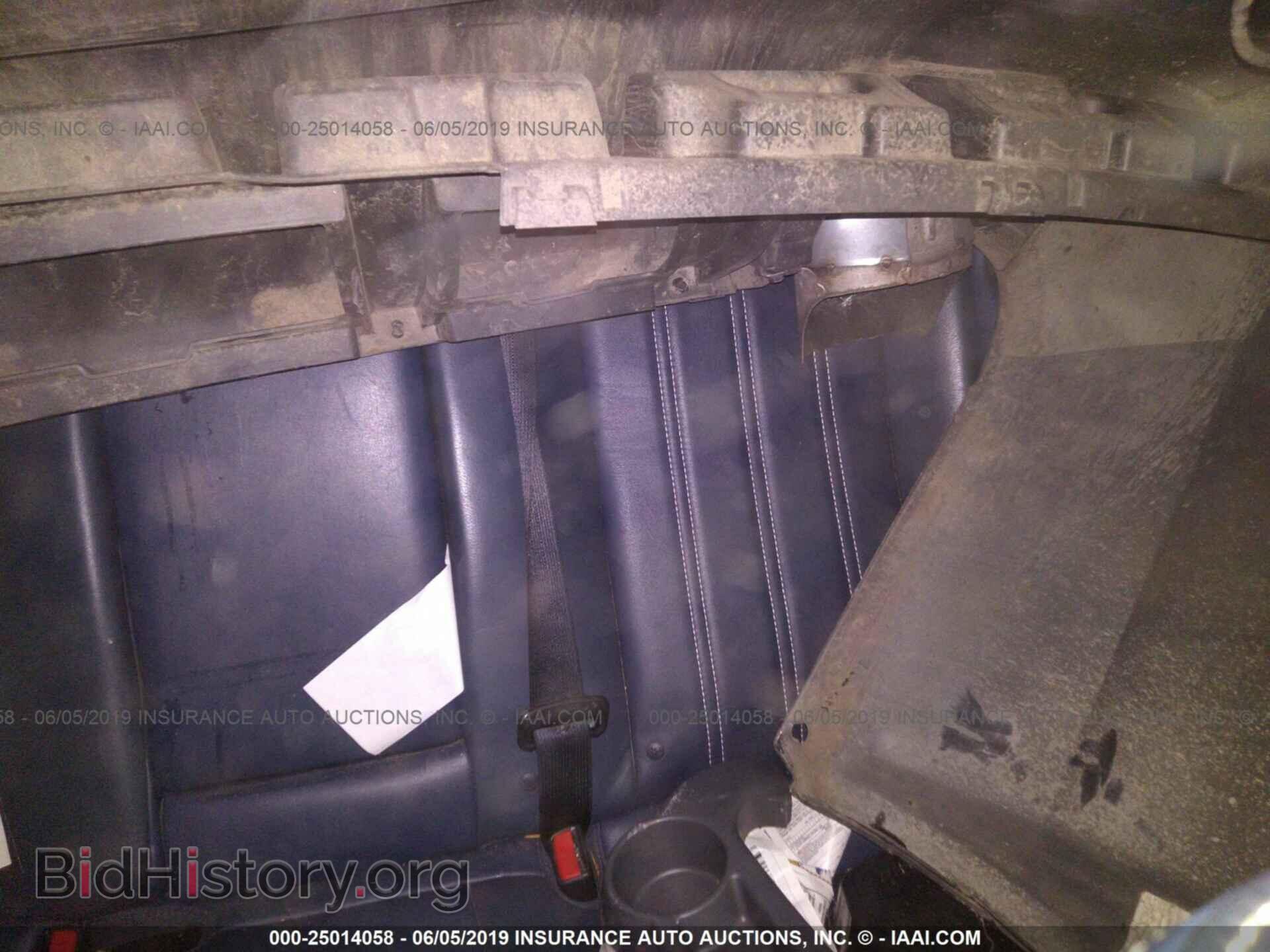 2014 CHRYSLER 300 - VIN: 2C3CCAGG6EH352942 - Photo 8