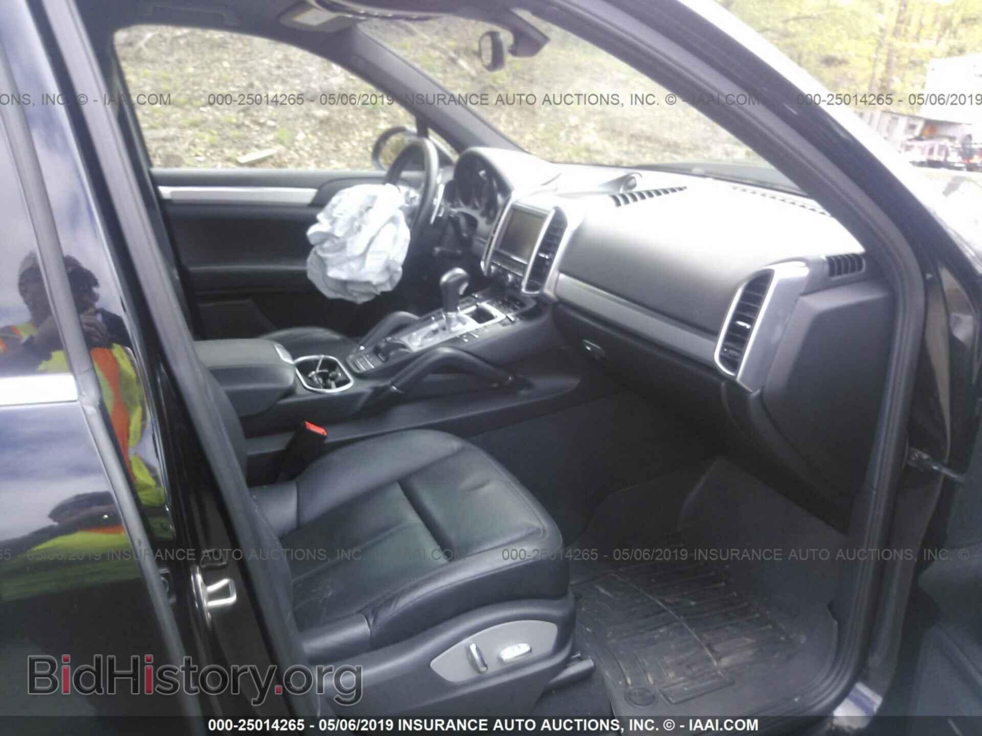 2011 PORSCHE CAYENNE - VIN: WP1AB2A23BLA43855 - Photo 5